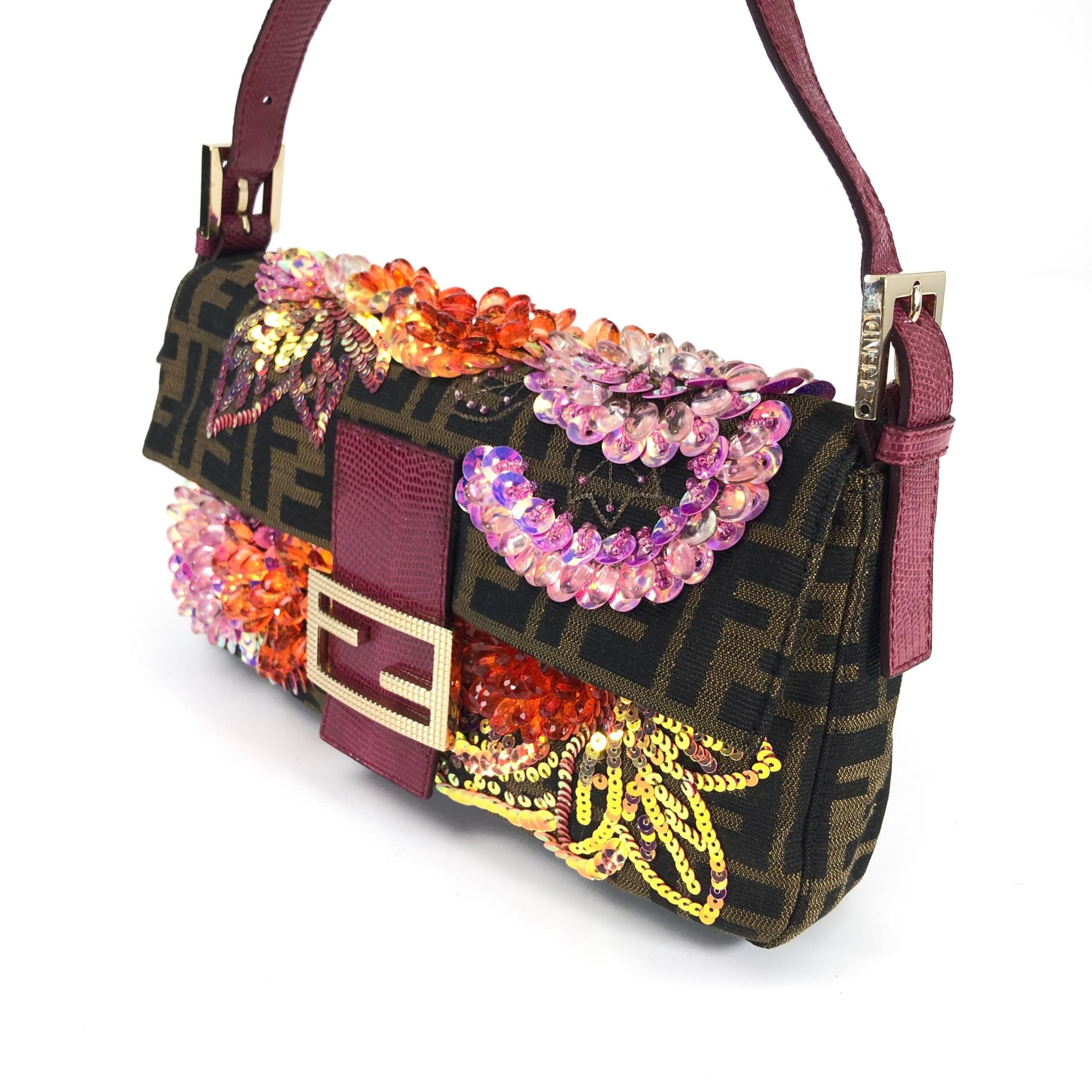 FENDI BEADED BAGUETTE BAG WITH EXOTIC LIZARD DETAILING