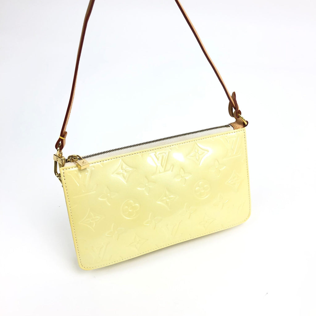 LOUIS VUITTON LEXINGTON VERNIS POCHETTE BAG