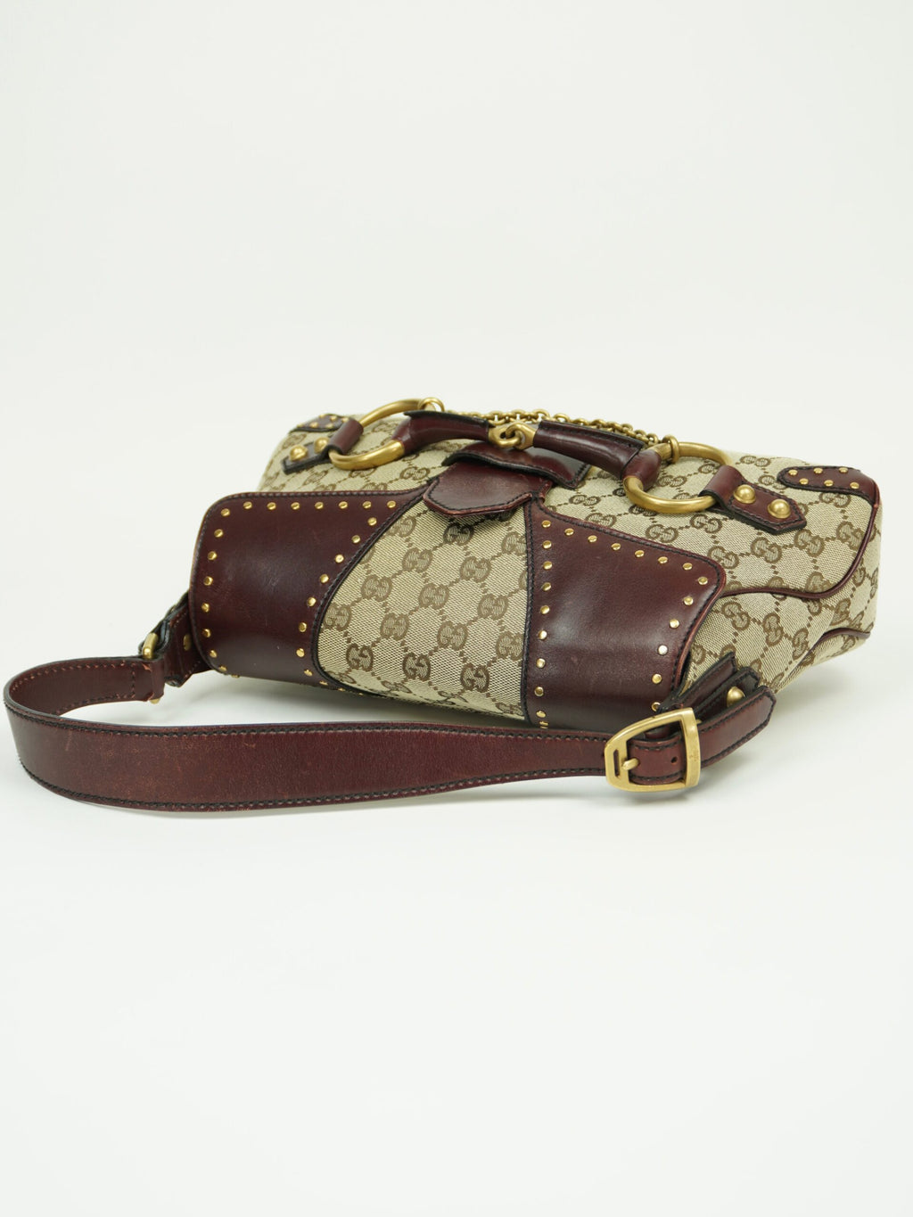 GUCCI HORSEBIT STUDDED CHAIN SHOULDER BAG