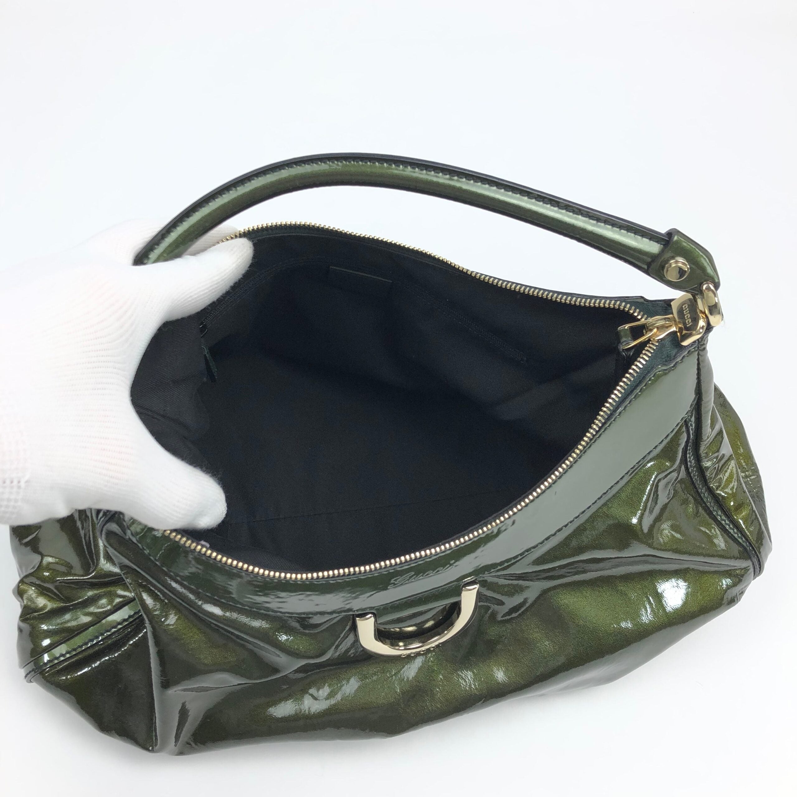 GUCCI MONOGRAM ABBEY SHOULDER BAG