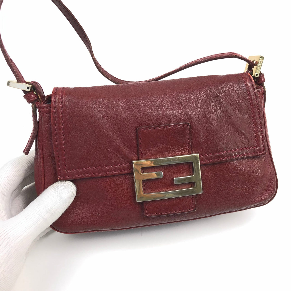 FENDI LEATHER BAGUETTE BAG
