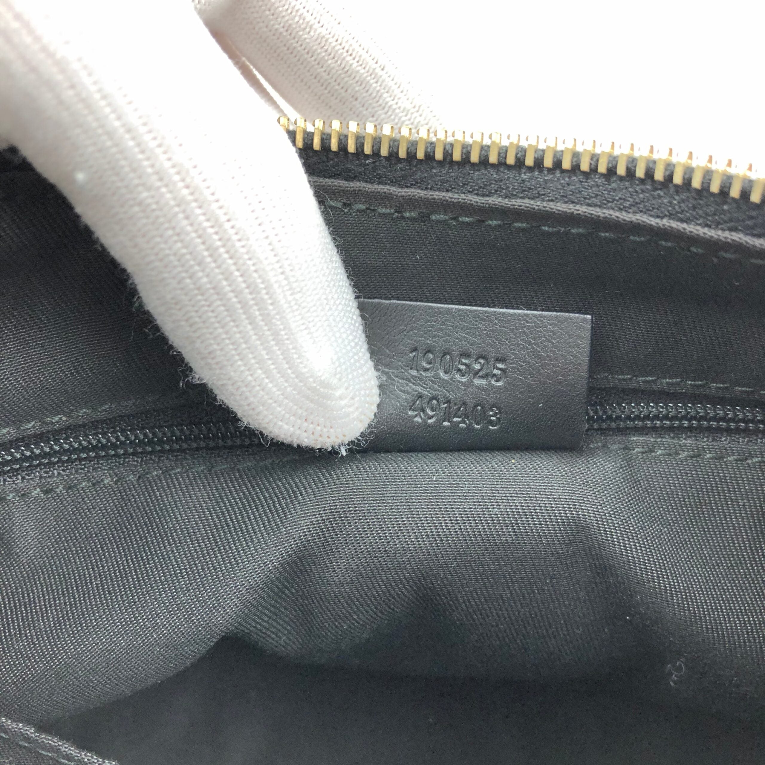 GUCCI MONOGRAM ABBEY LEATHER SHOULDER BAG