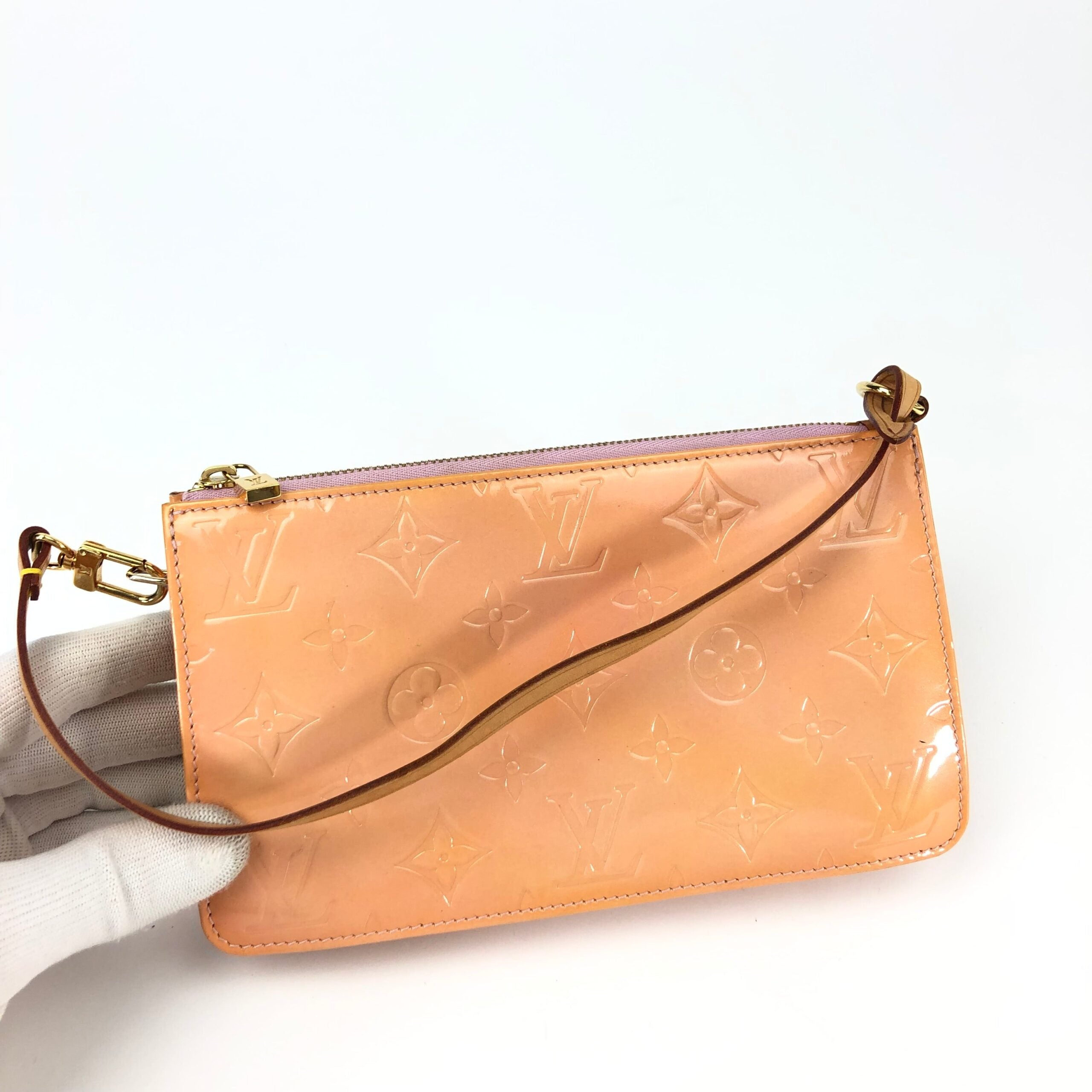LOUIS VUITTON LEXINGTON VERNIS POCHETTE BAG