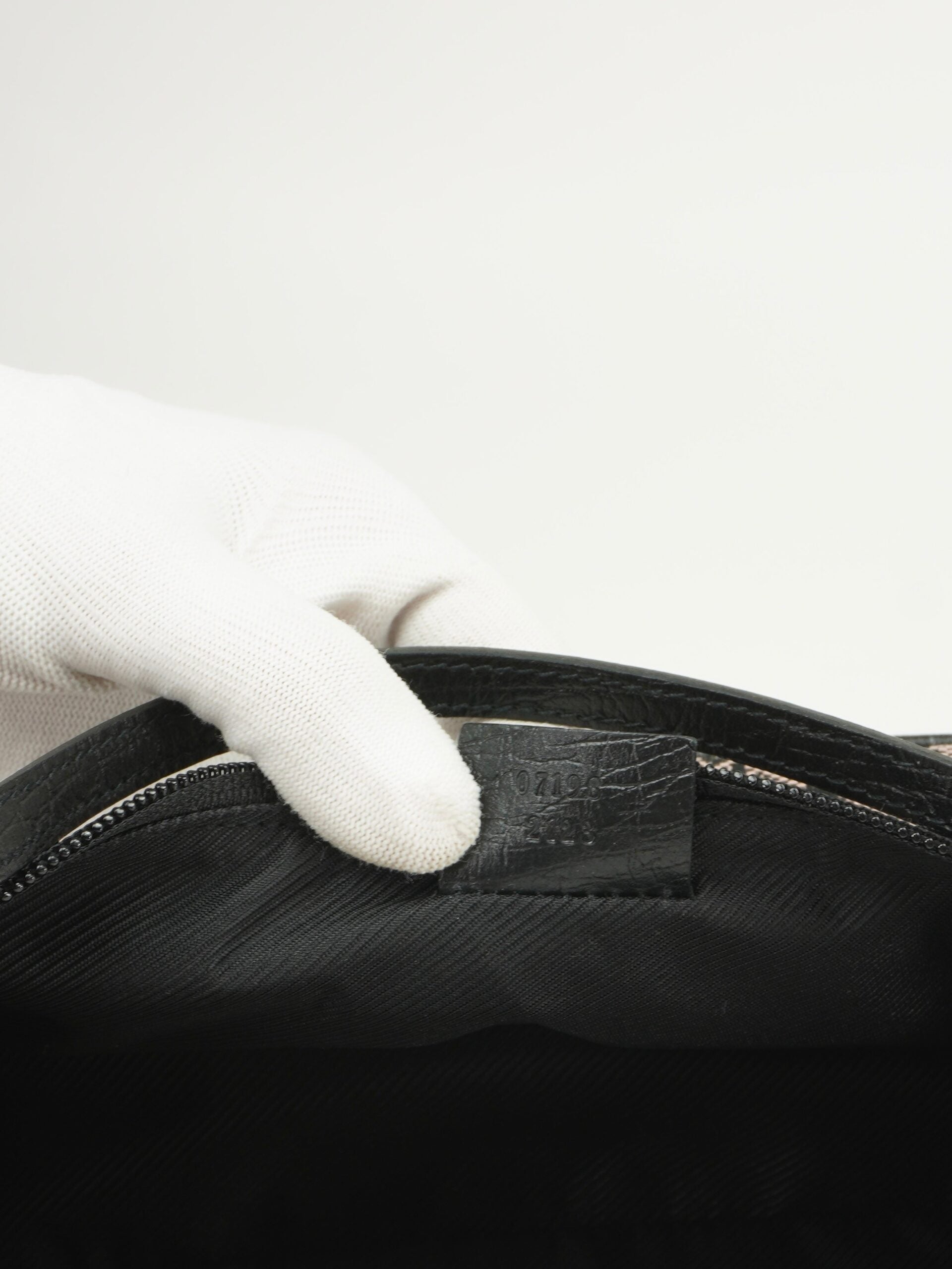 GUCCI MONOGRAM BAG