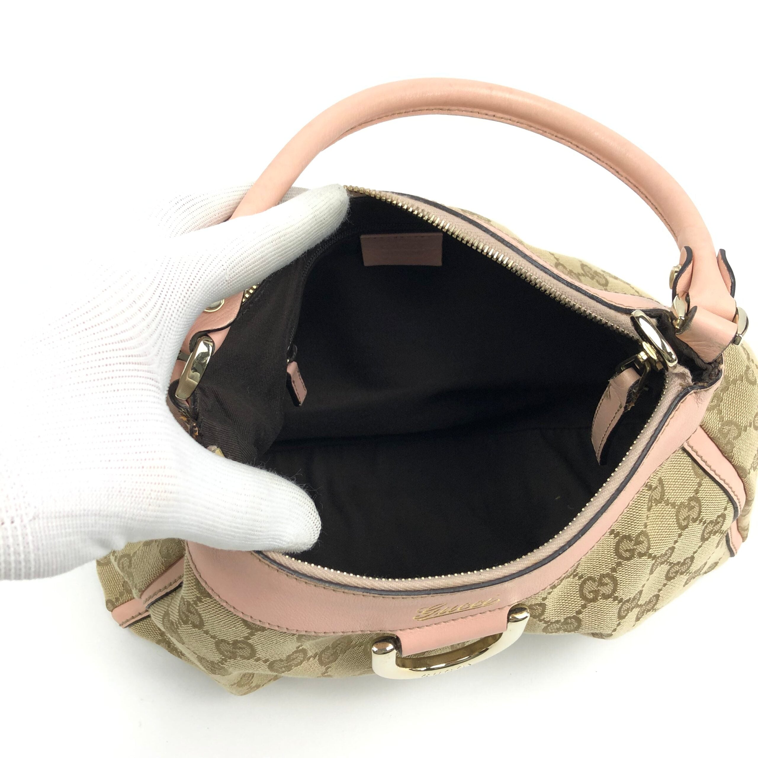 GUCCI ABBEY MONOGRAM SHOULDER BAG