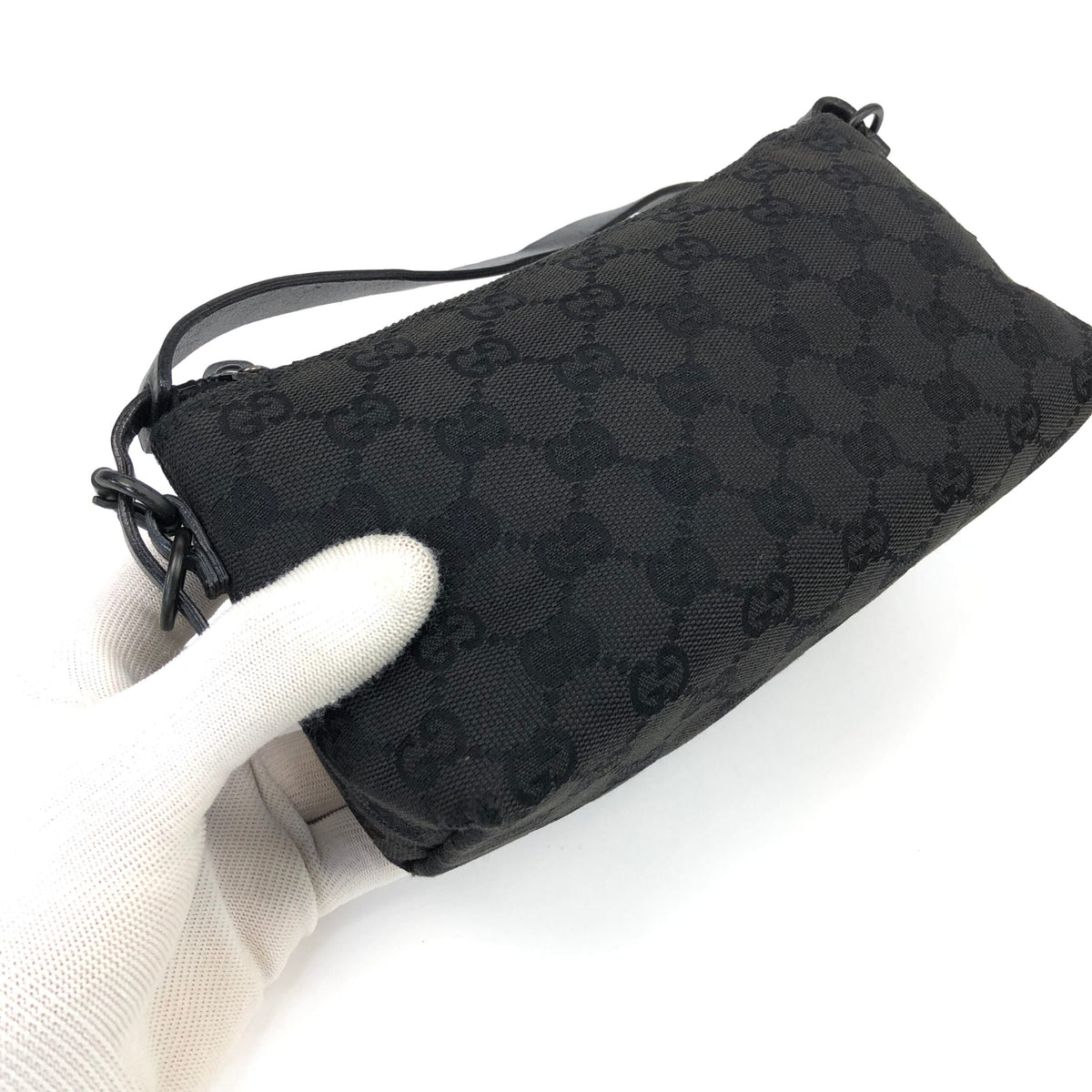 GUCCI MONOGRAM SHOULDER BAG