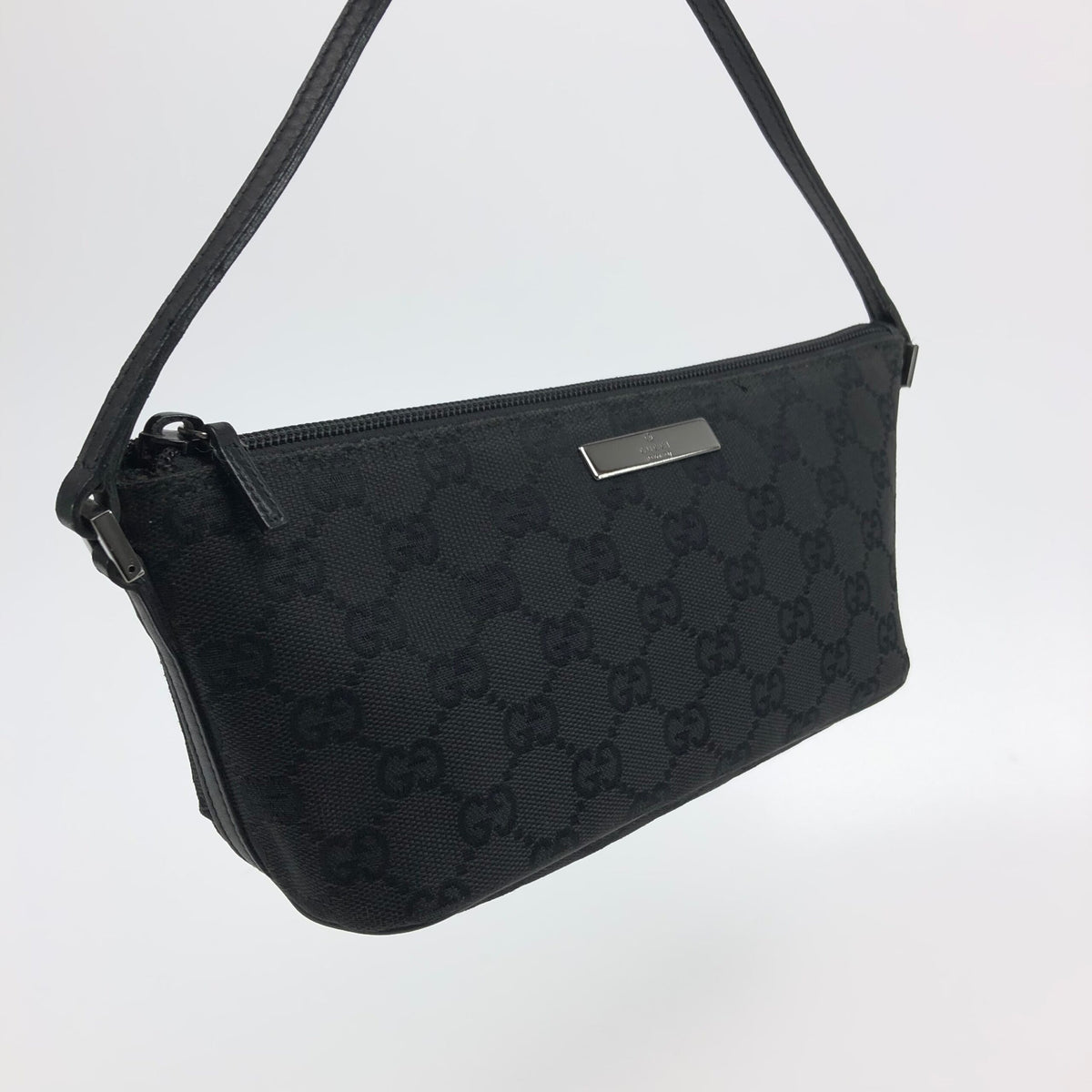 GUCCI MONOGRAM SHOULDER BAG
