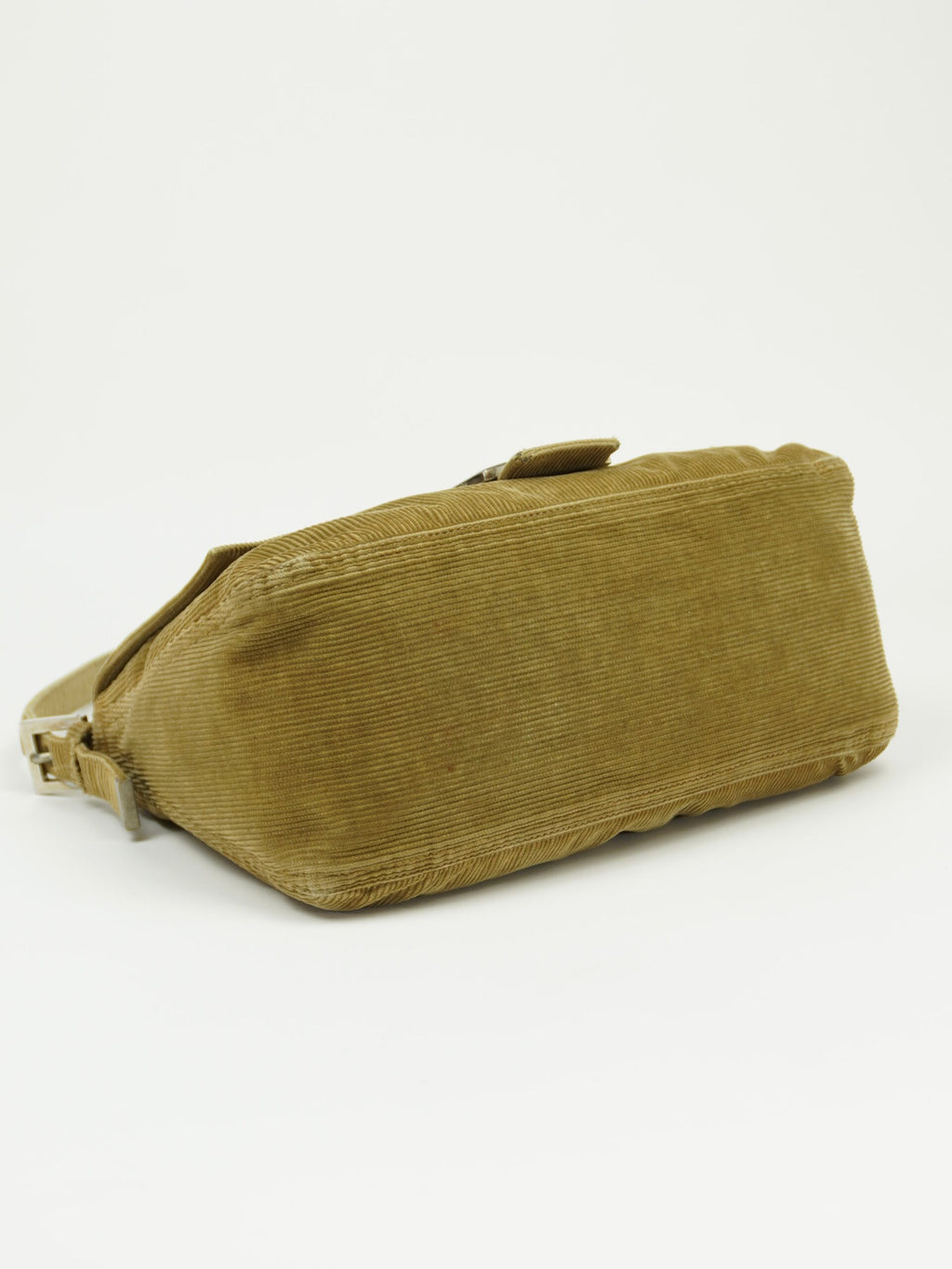 FENDI CORDUROY MAMA BAGUETTE