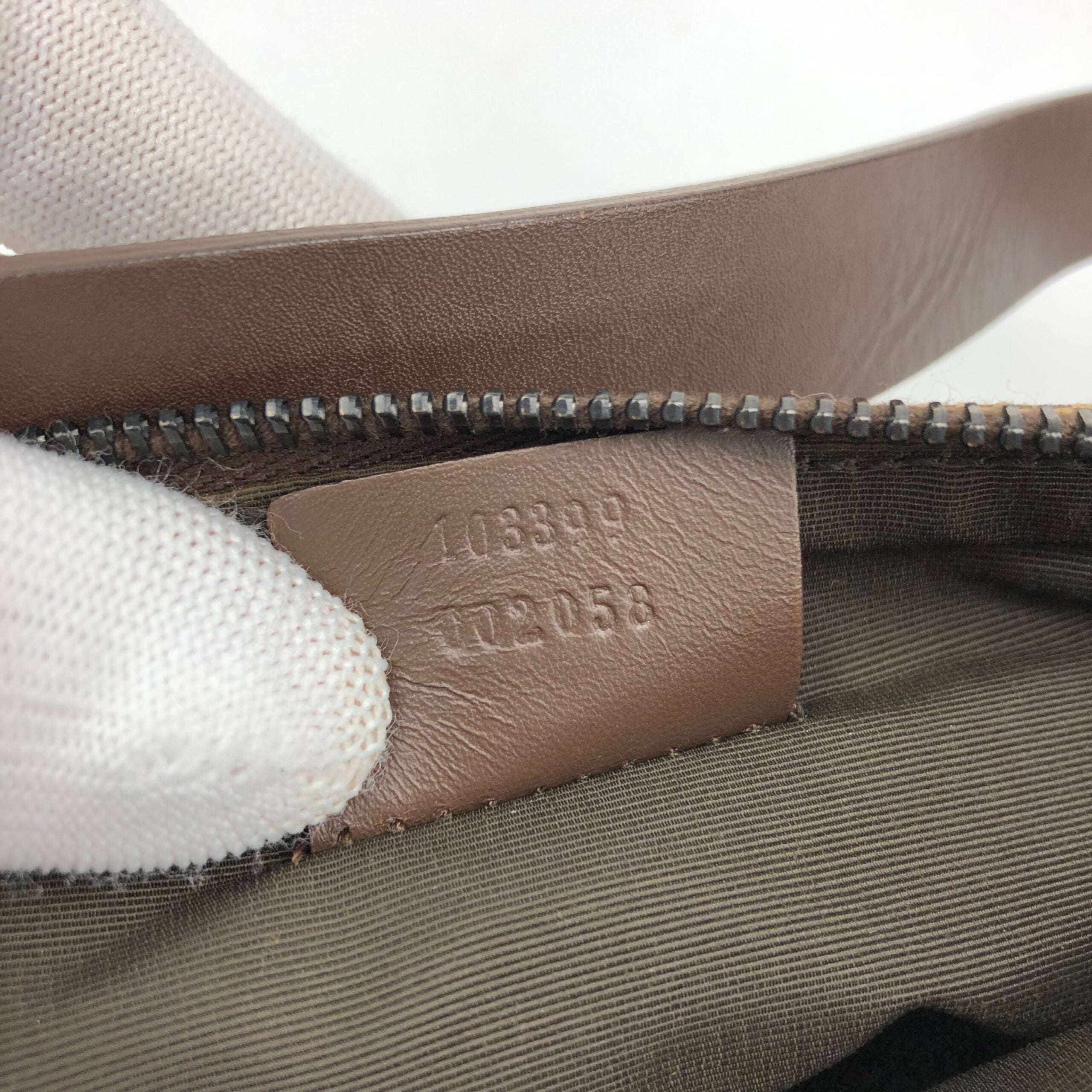 GUCCI MONOGRAM SHOULDER BAG