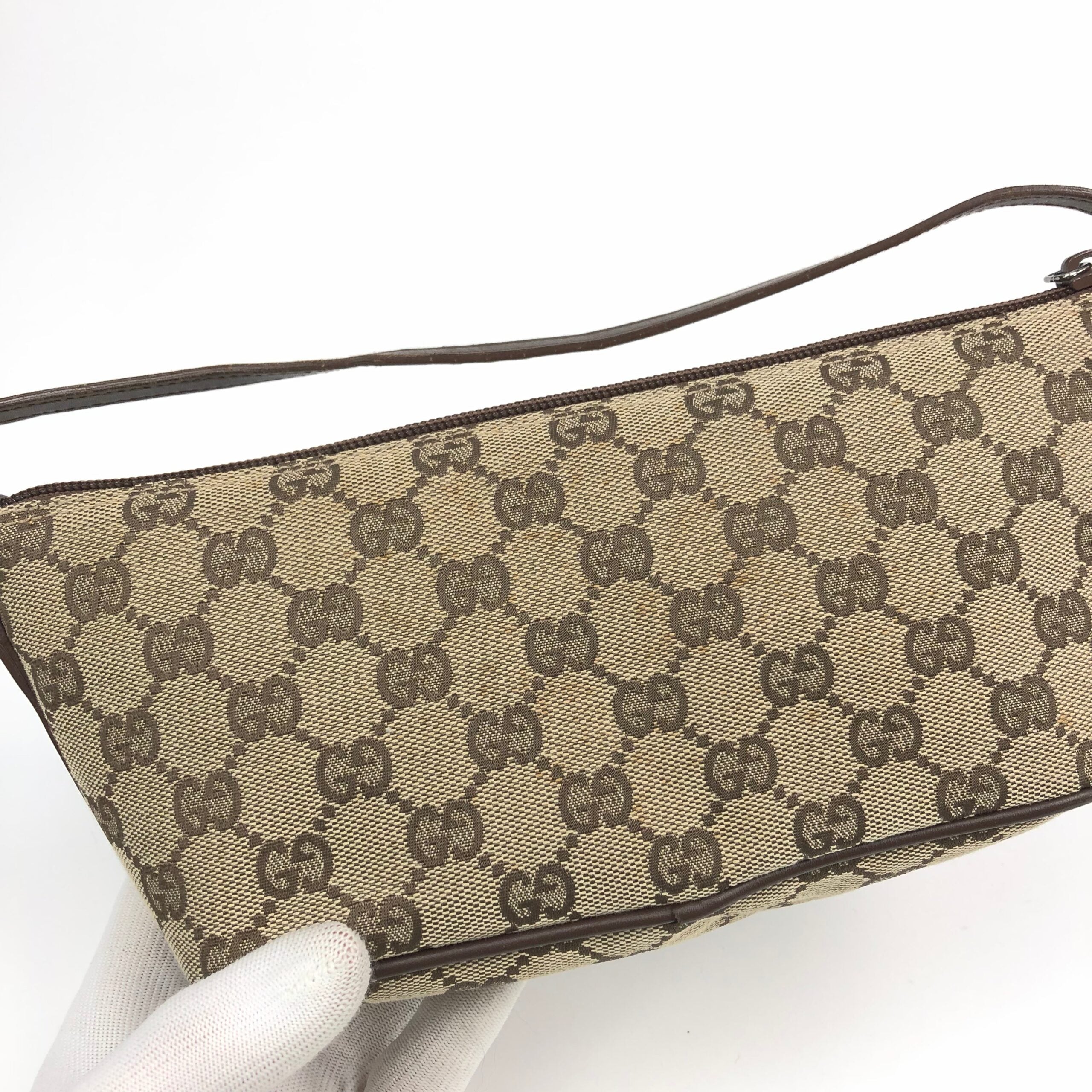 GUCCI MONOGRAM SHOULDER BAG