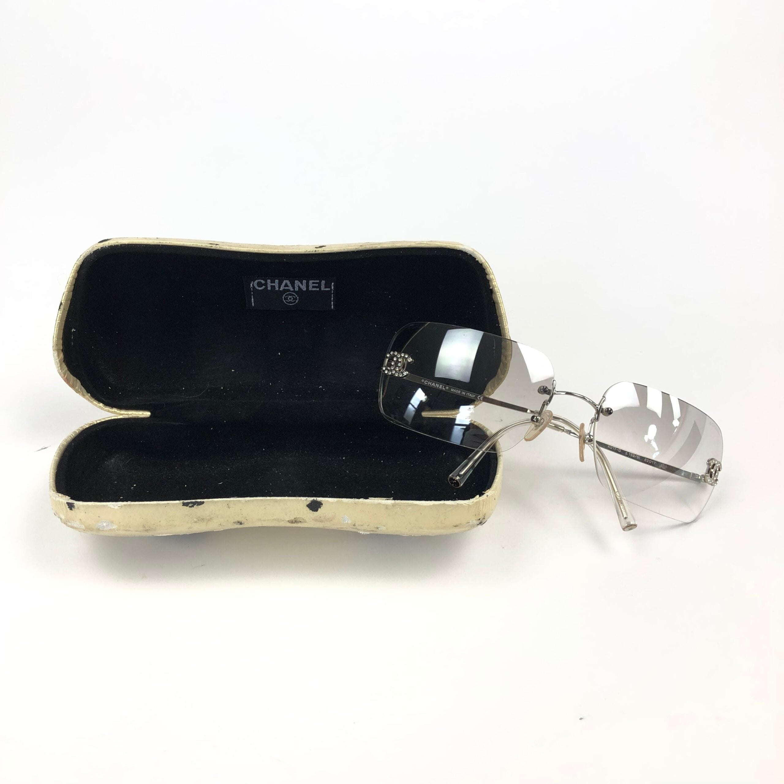 CHANEL RIMLESS SUNGLASSES
