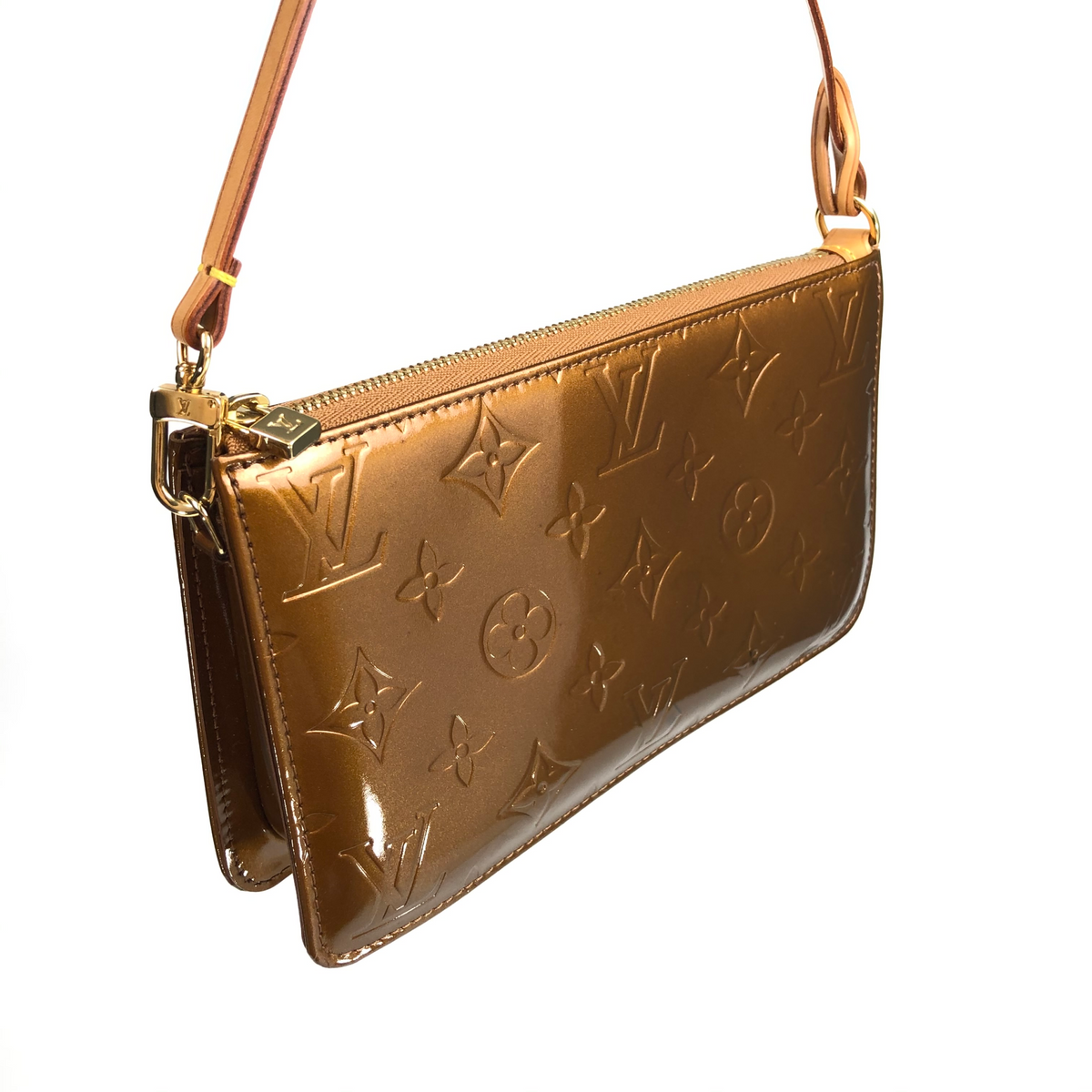 LOUIS VUITTON VERNIS POCHETTE SHOULDER BAG