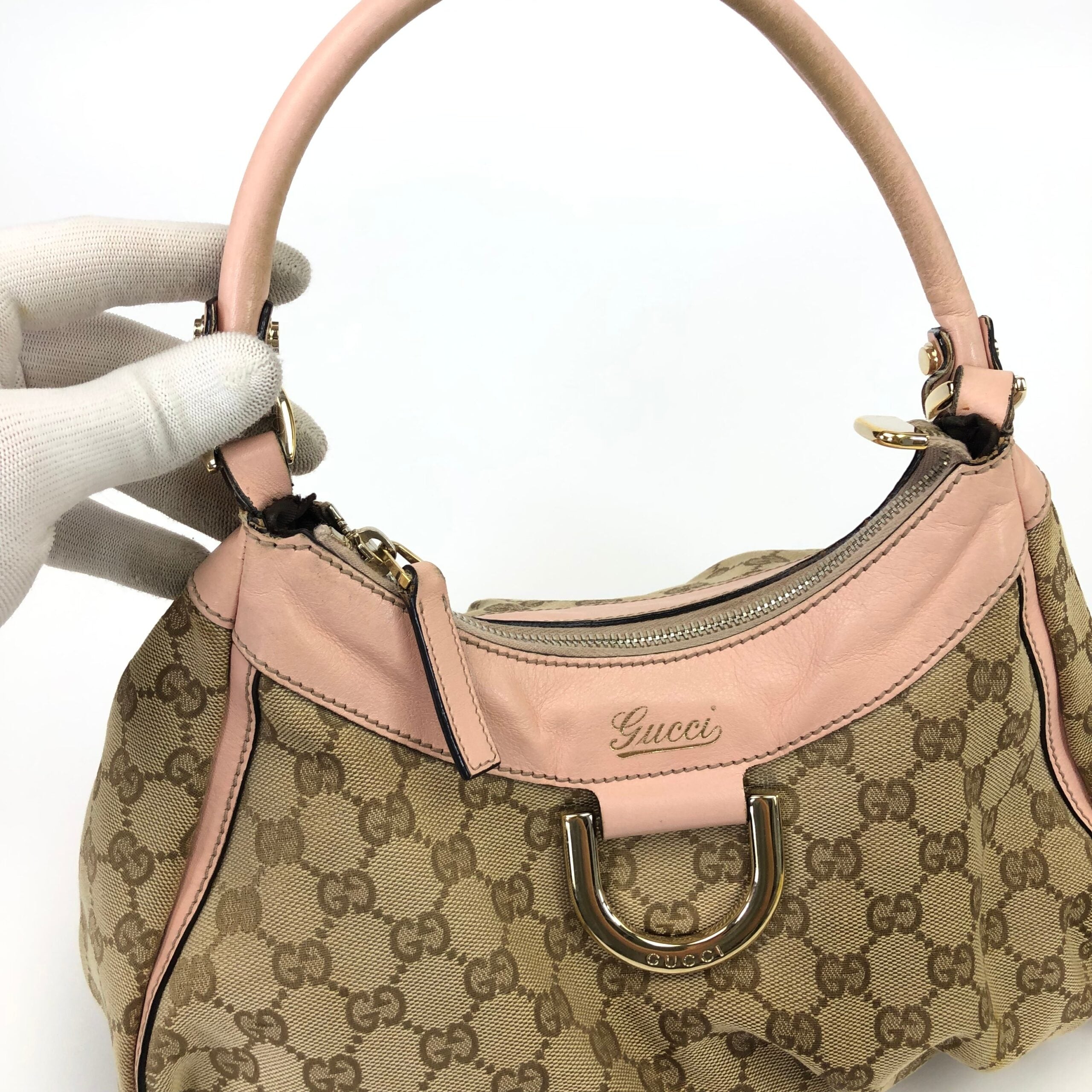GUCCI ABBEY MONOGRAM SHOULDER BAG