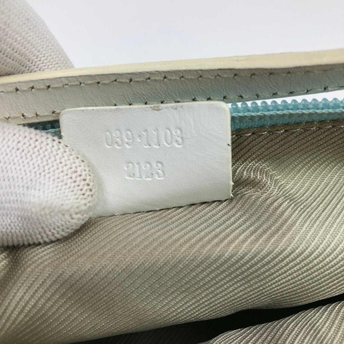 GUCCI MONOGRAM SHOULDER BAG