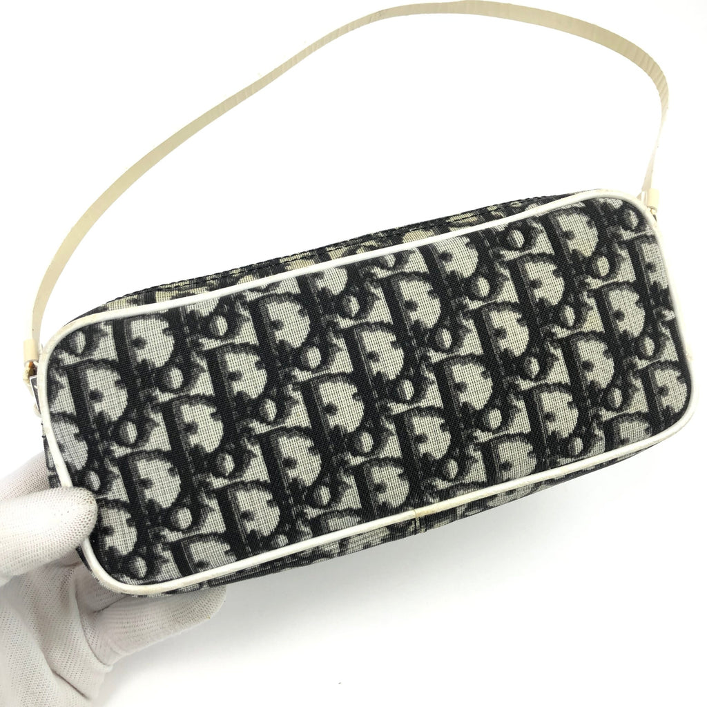 CHRISTIAN DIOR MONOGRAM SHOULDER BAG