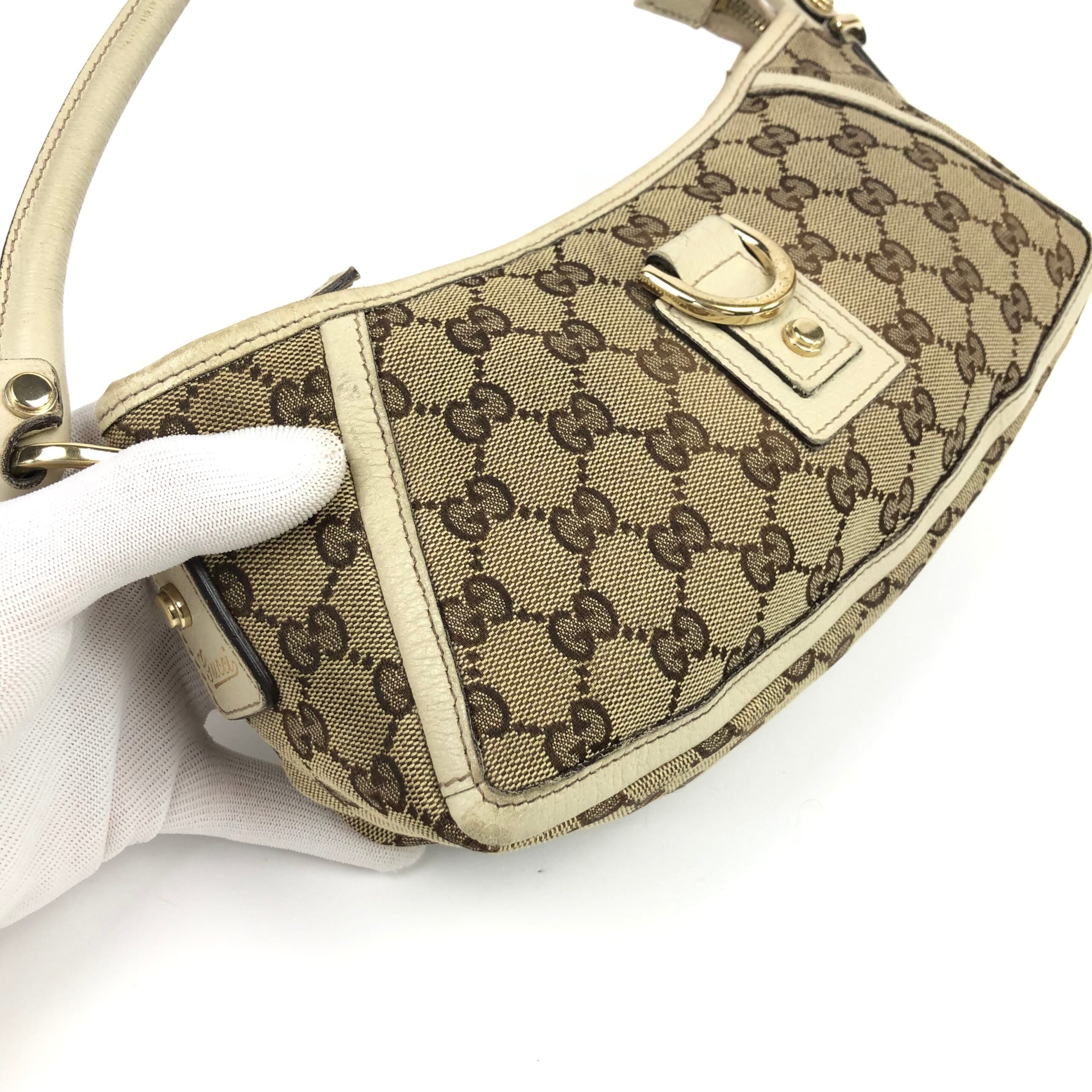 GUCCI MONOGRAM SHOULDER BAG