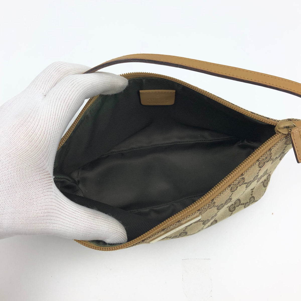 GUCCI MONOGRAM SHOULDER BAG