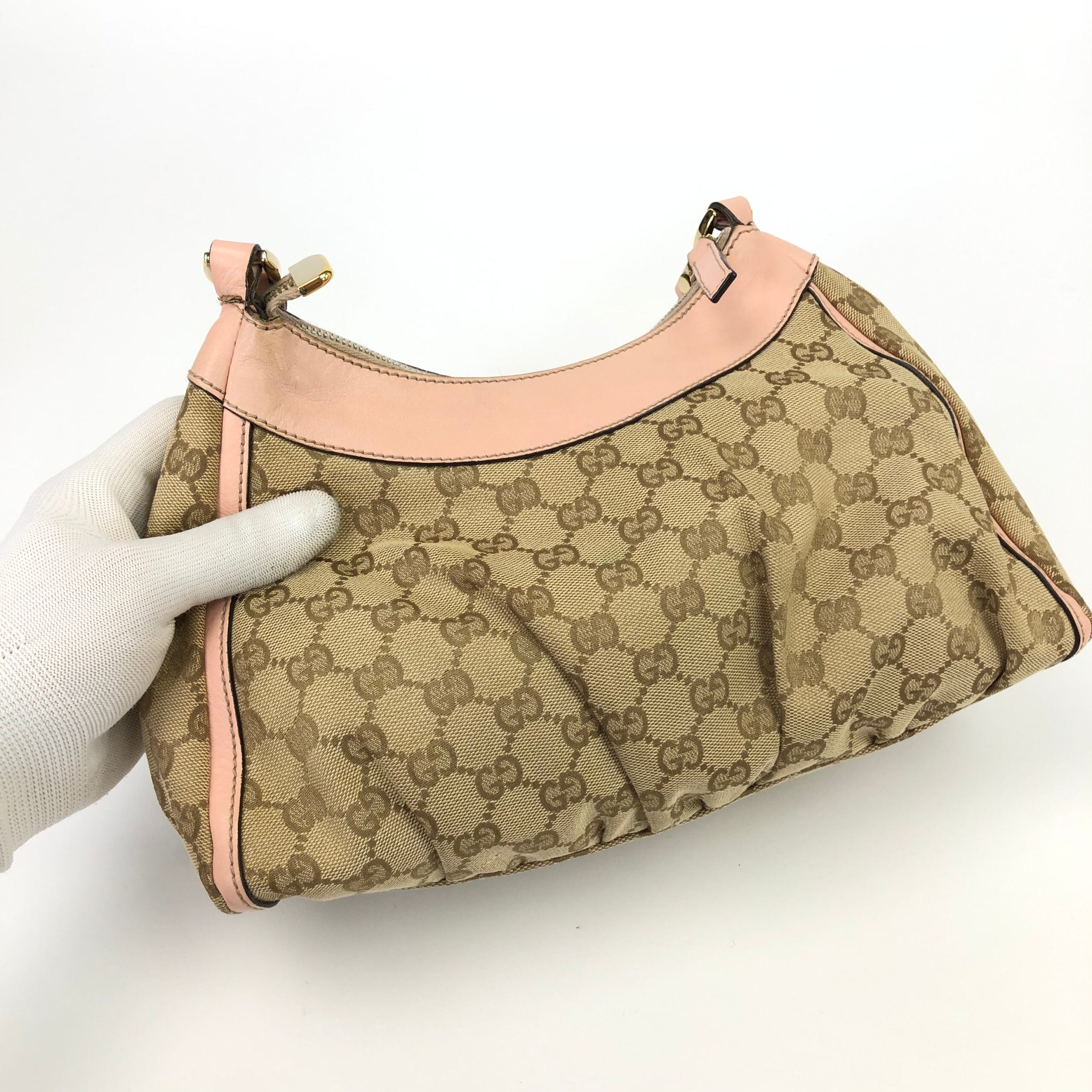 GUCCI ABBEY MONOGRAM SHOULDER BAG