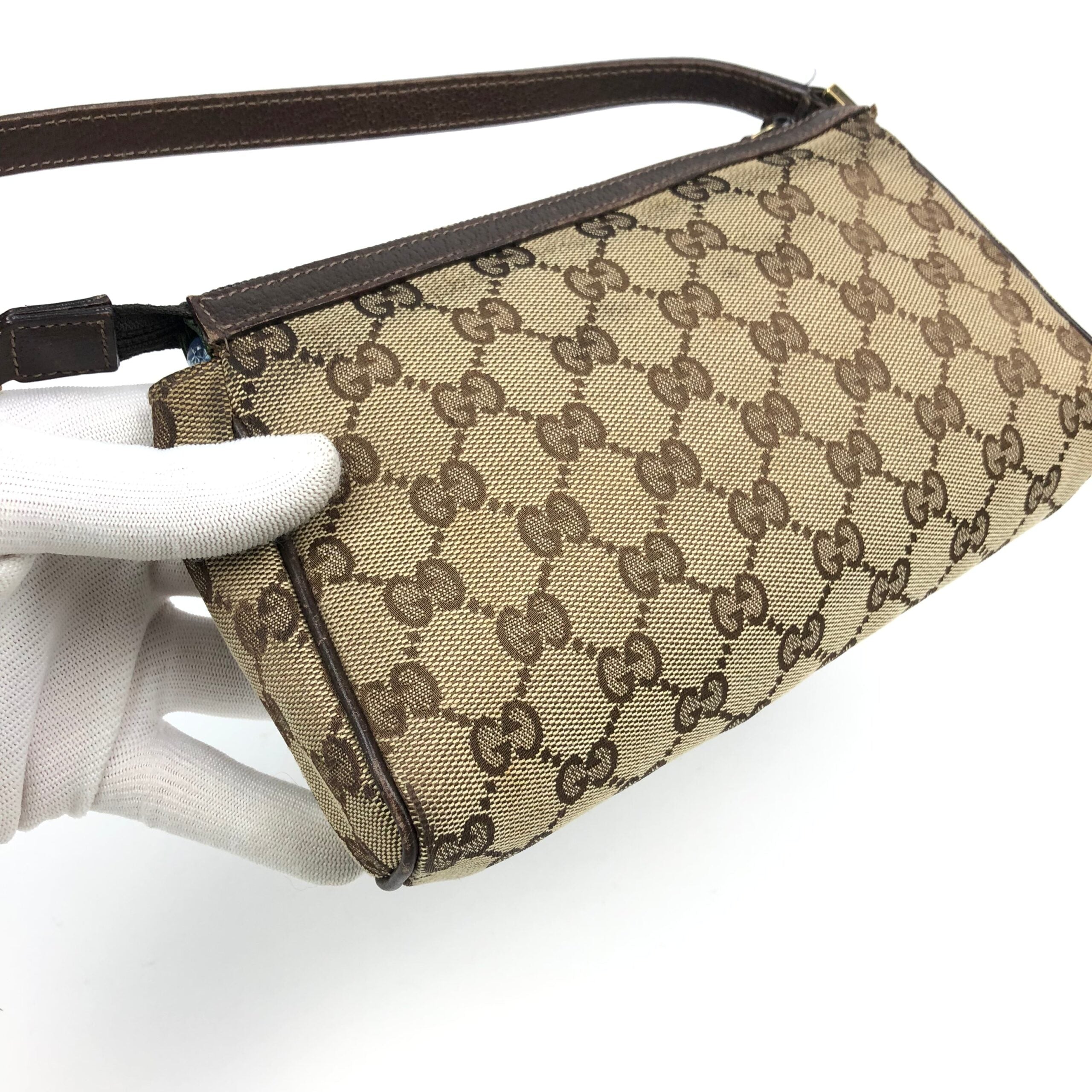 GUCCI MONOGRAM SHOULDER BAG