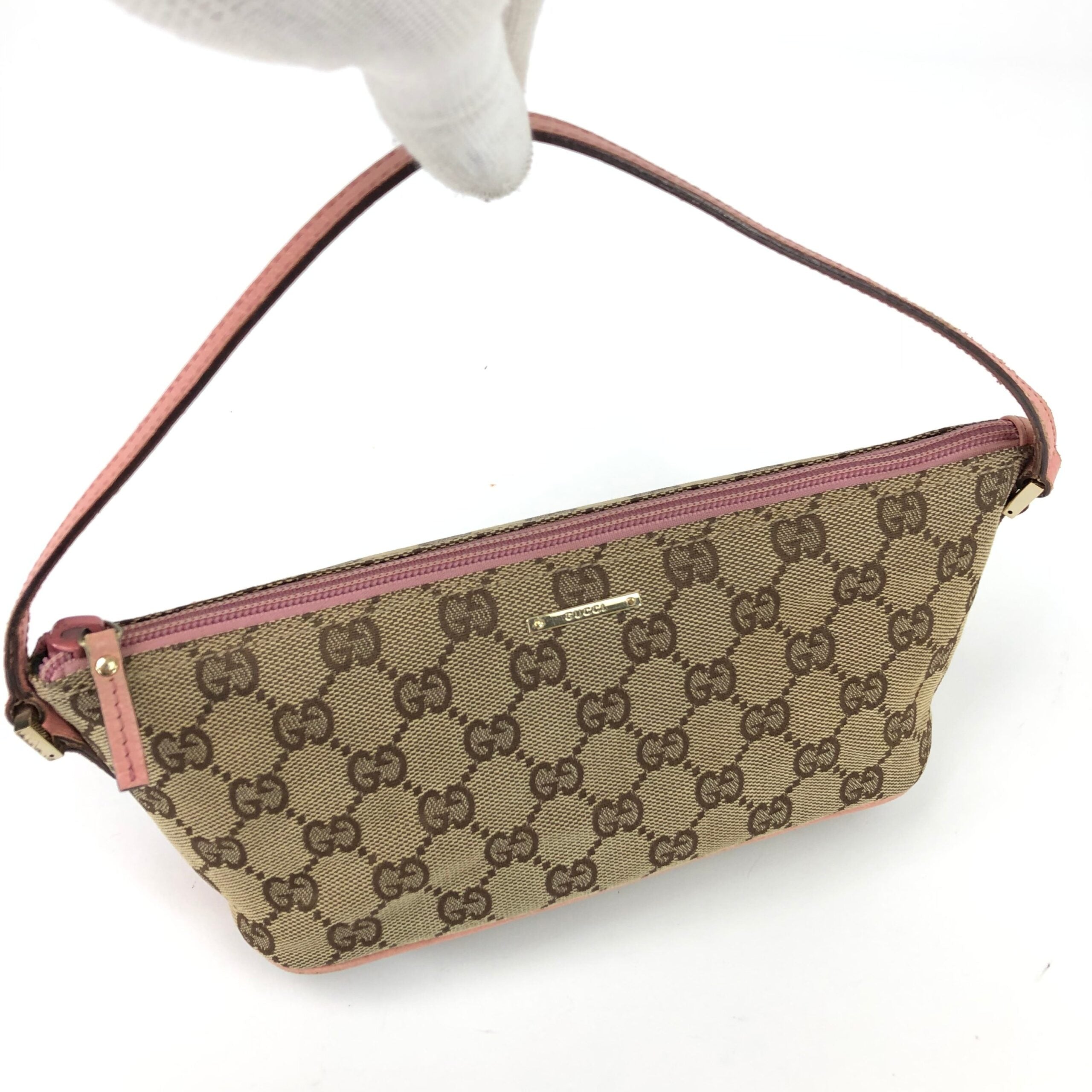 GUCCI MONOGRAM SHOULDER BAG