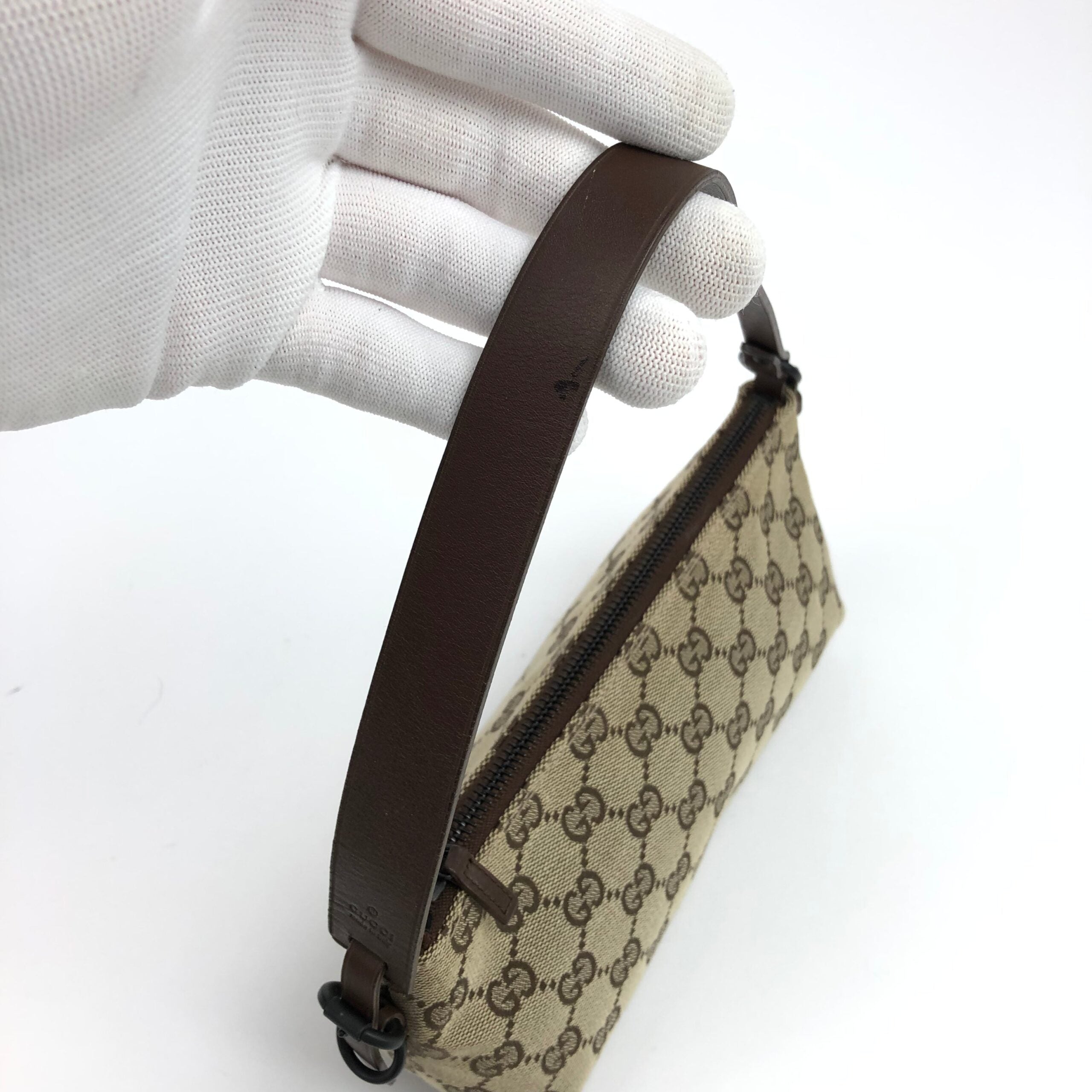 GUCCI MONOGRAM SHOULDER BAG