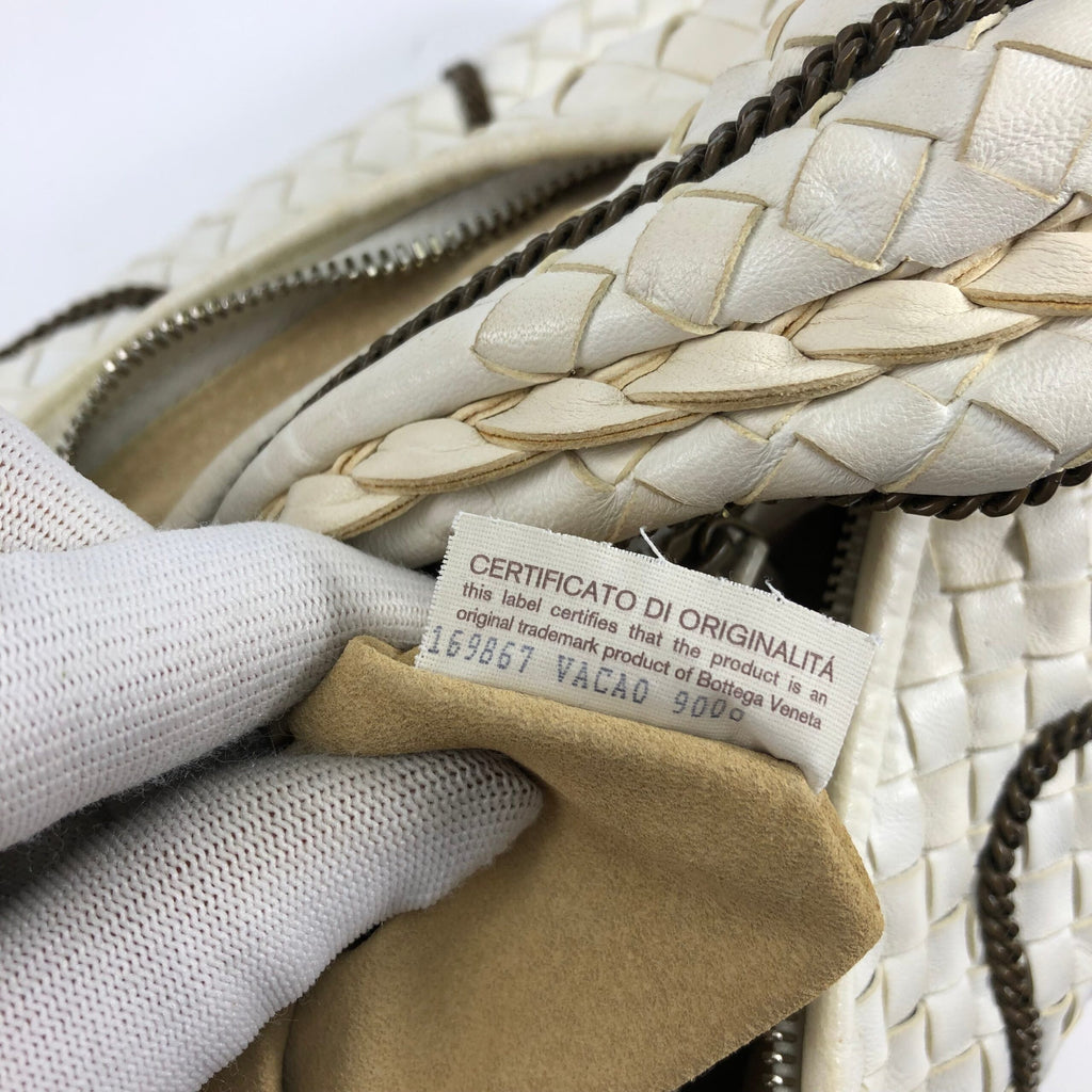 BOTTEGA VENETA INTRECCIATO HOBO BAG WITH CHAIN DETAILING