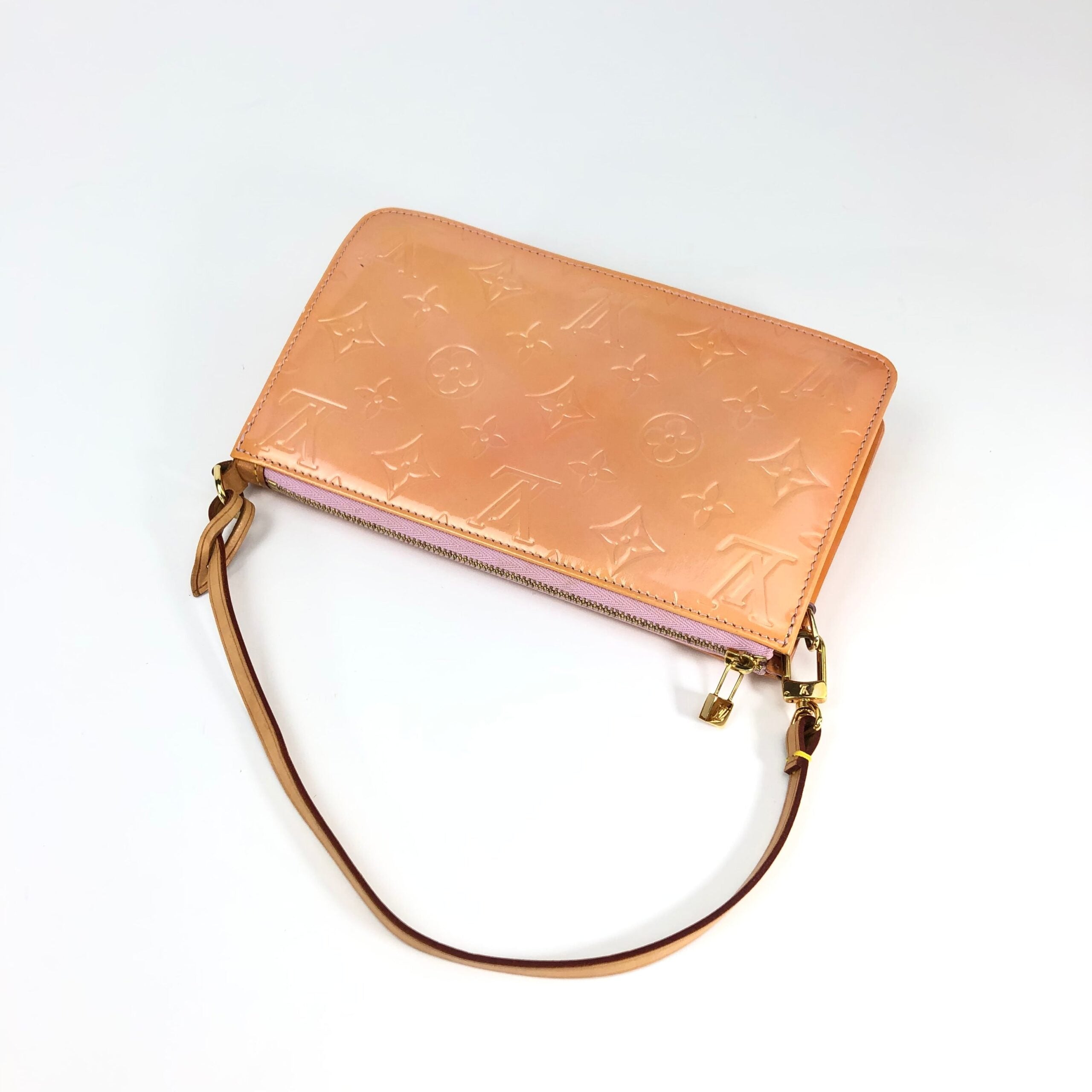 LOUIS VUITTON LEXINGTON VERNIS POCHETTE BAG