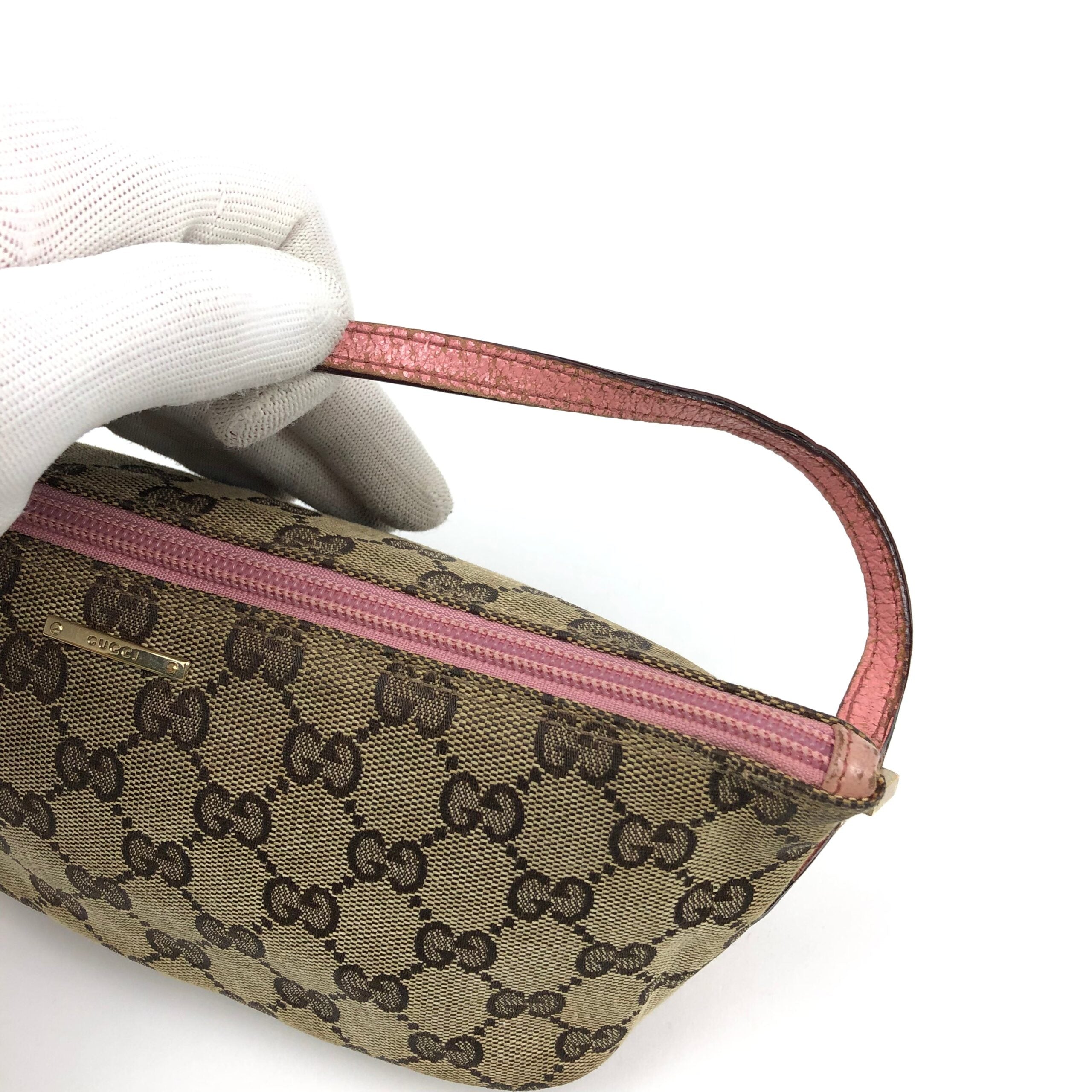 GUCCI MONOGRAM SHOULDER BAG