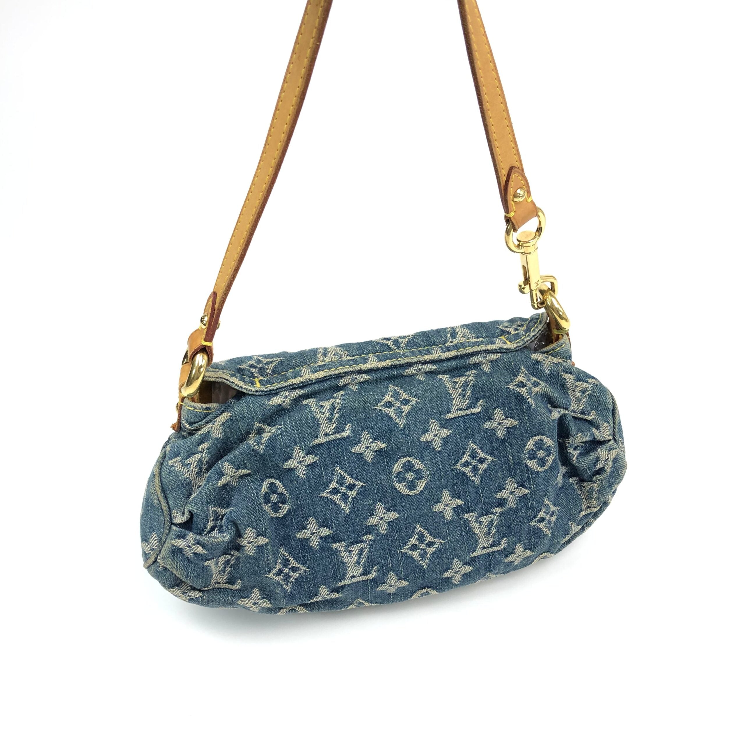LOUIS VUITTON DENIM PLEATY SHOULDER BAG