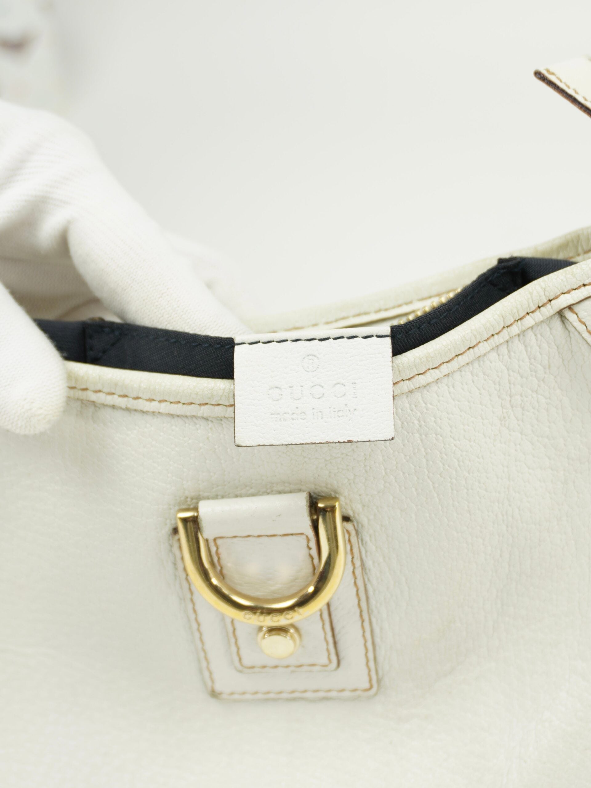 GUCCI LEATHER D RING BAG