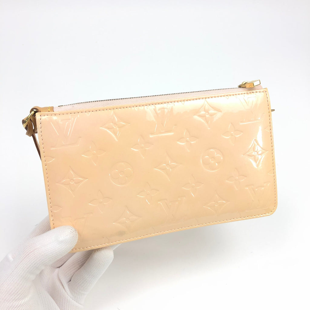 LOUIS VUITTON VERNIS SHOULDER BAG