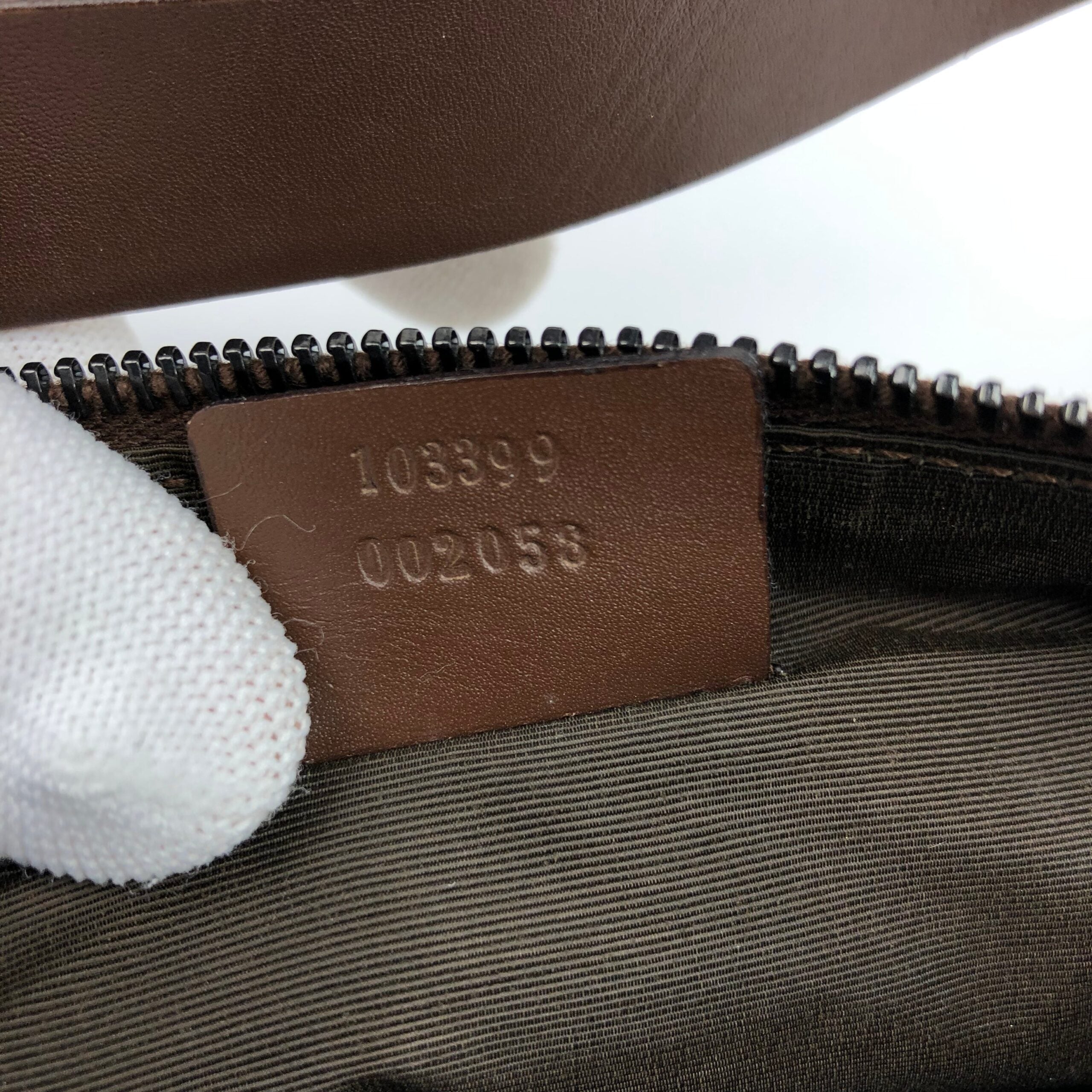 GUCCI MONOGRAM SHOULDER BAG