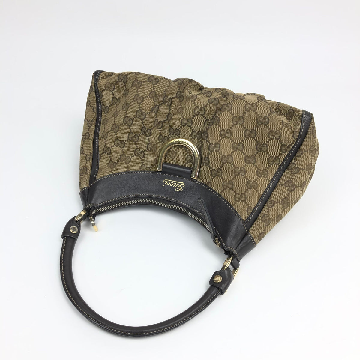 GUCCI ABBEY MONOGRAM SHOULDER BAG