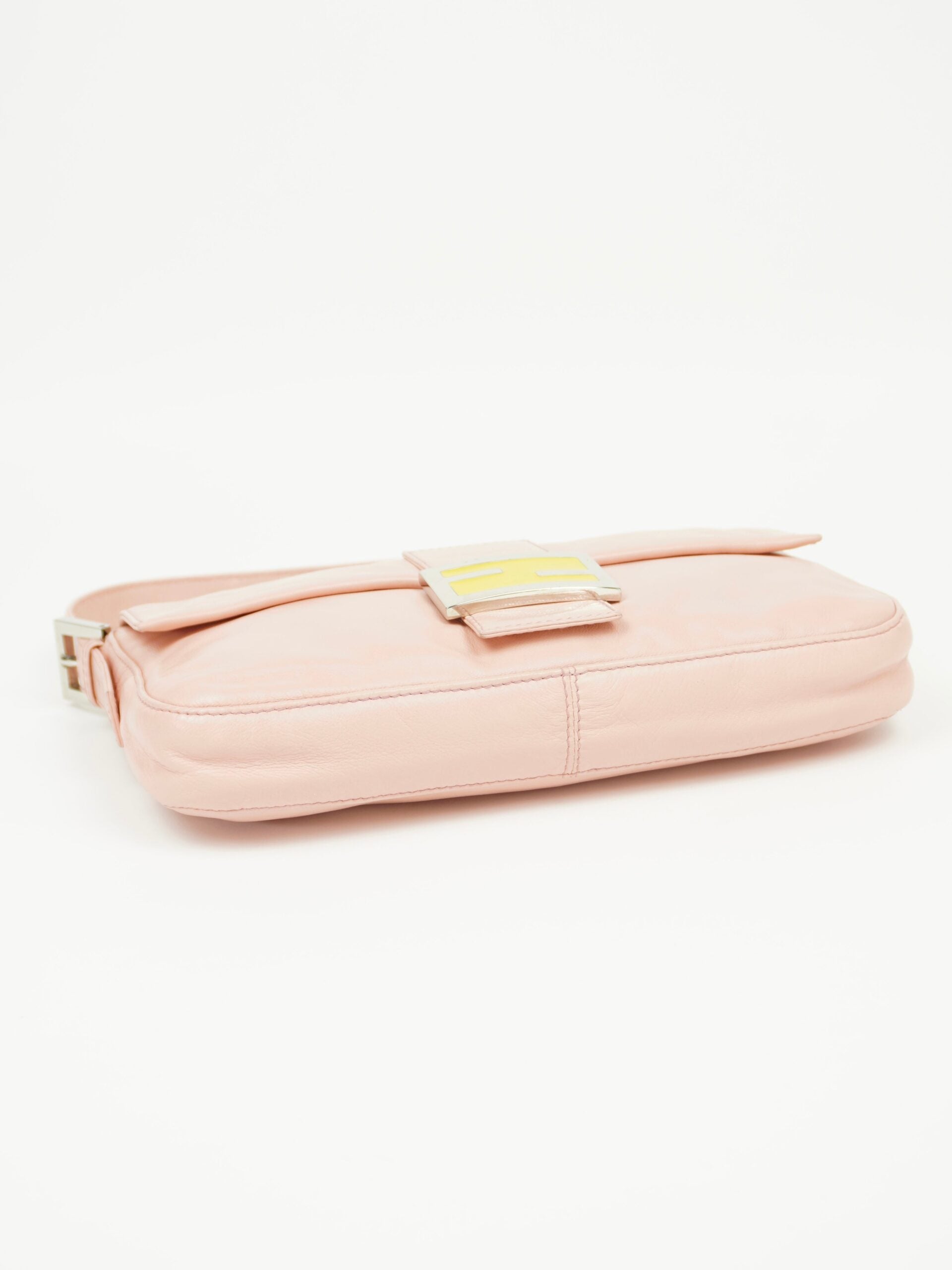 FENDI LEATHER BAGUETTE BAG