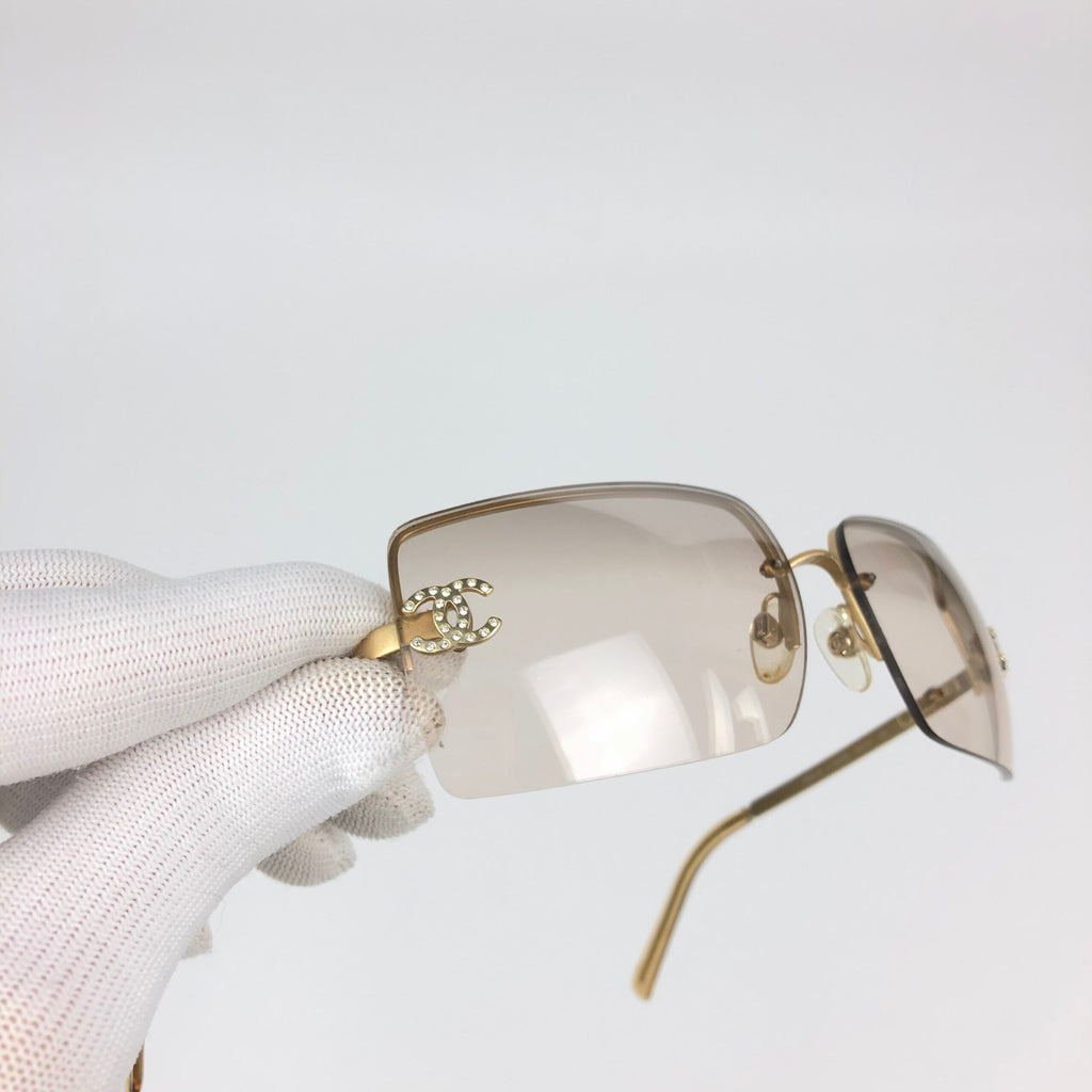 CHANEL RIMLESS SUNGLASSES