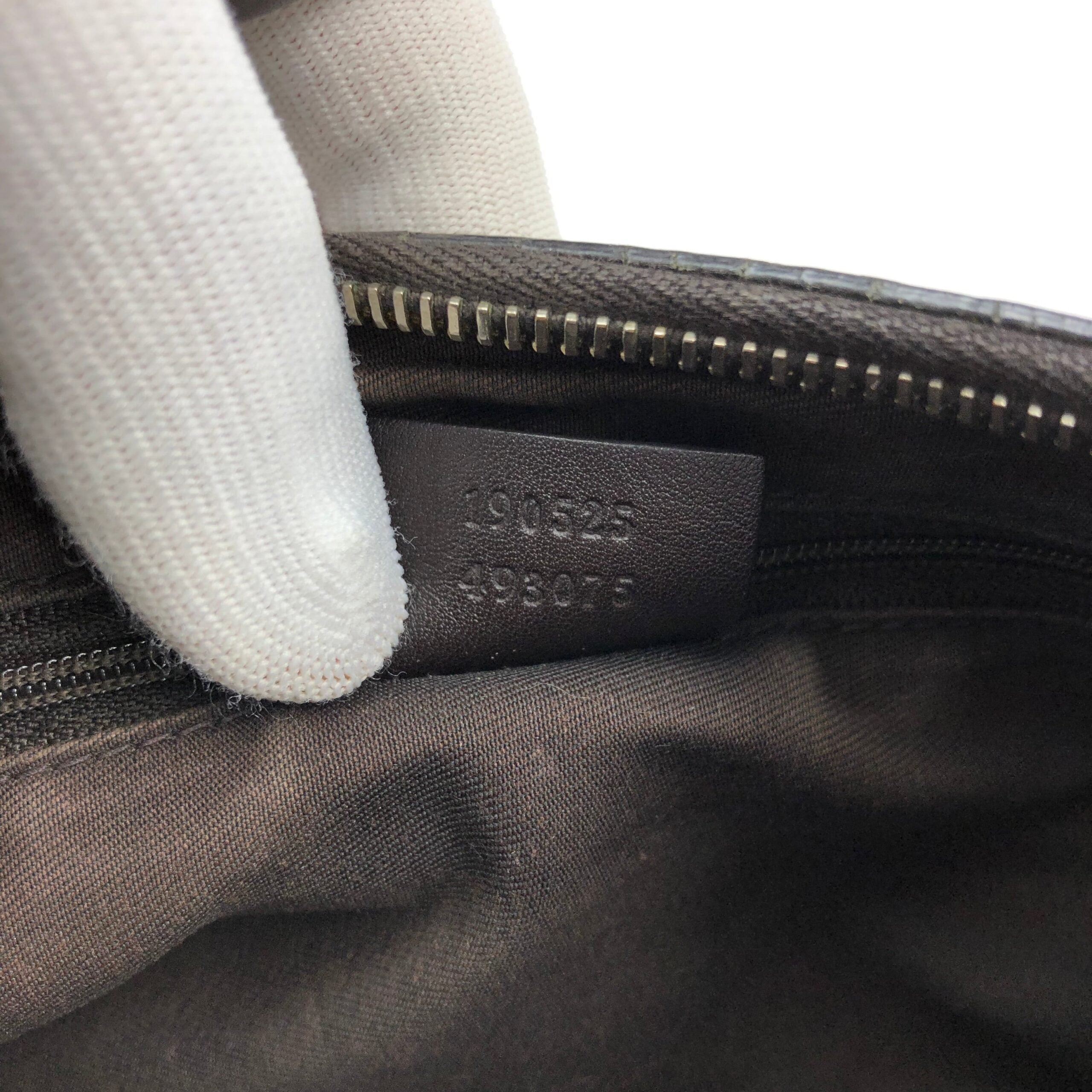 GUCCI ABBEY MONOGRAM SHOULDER BAG