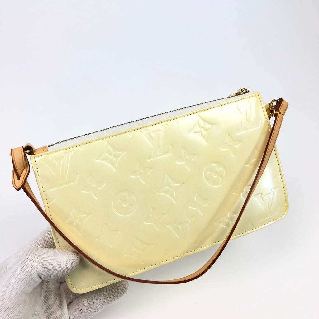 LOUIS VUITTON LEXINGTON VERNIS POCHETTE BAG