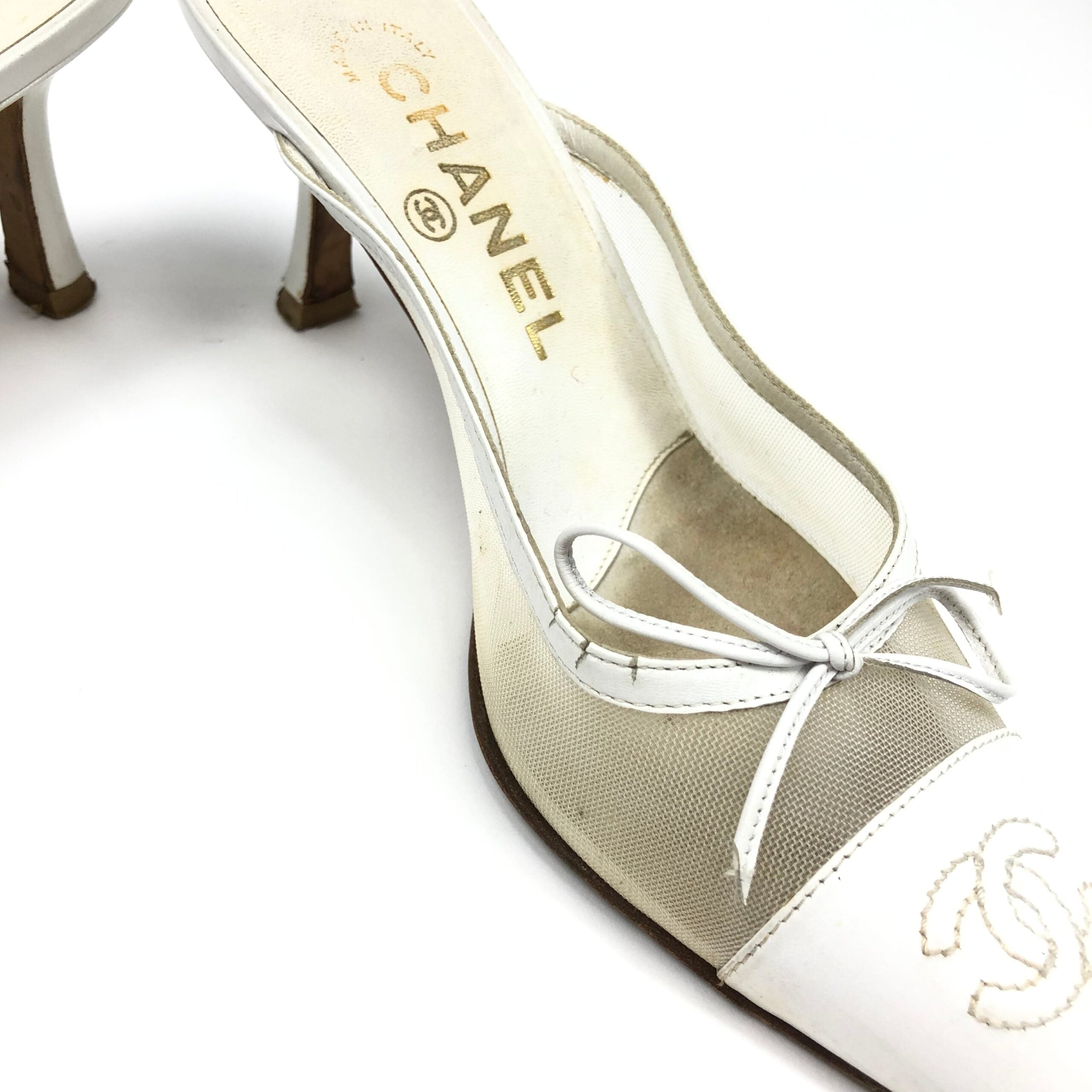 CHANEL LOGO KITTEN HEELS