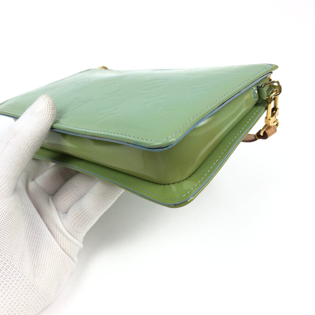 LOUIS VUITTON VERNIS SHOULDER BAG