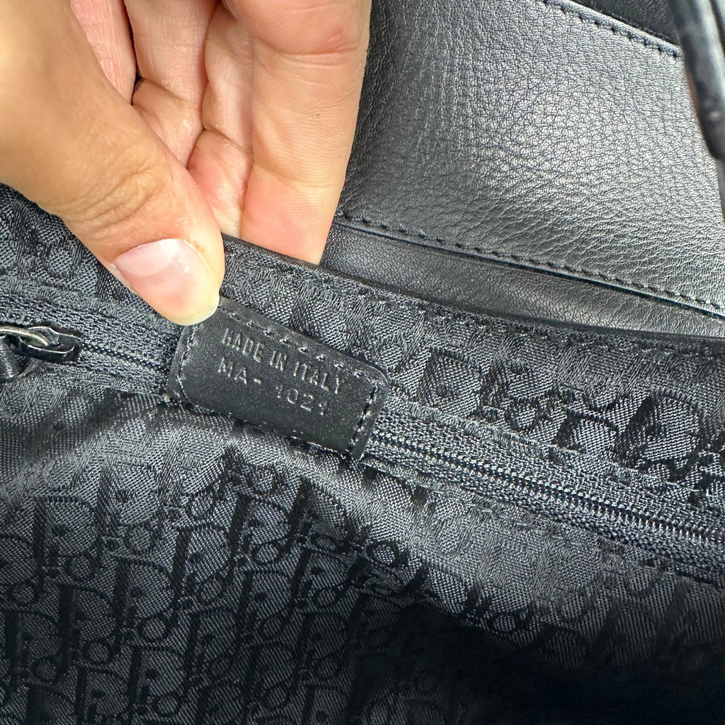 CHRISTIAN DIOR STREET CHIC COLUMBUS SHOULDER BAG