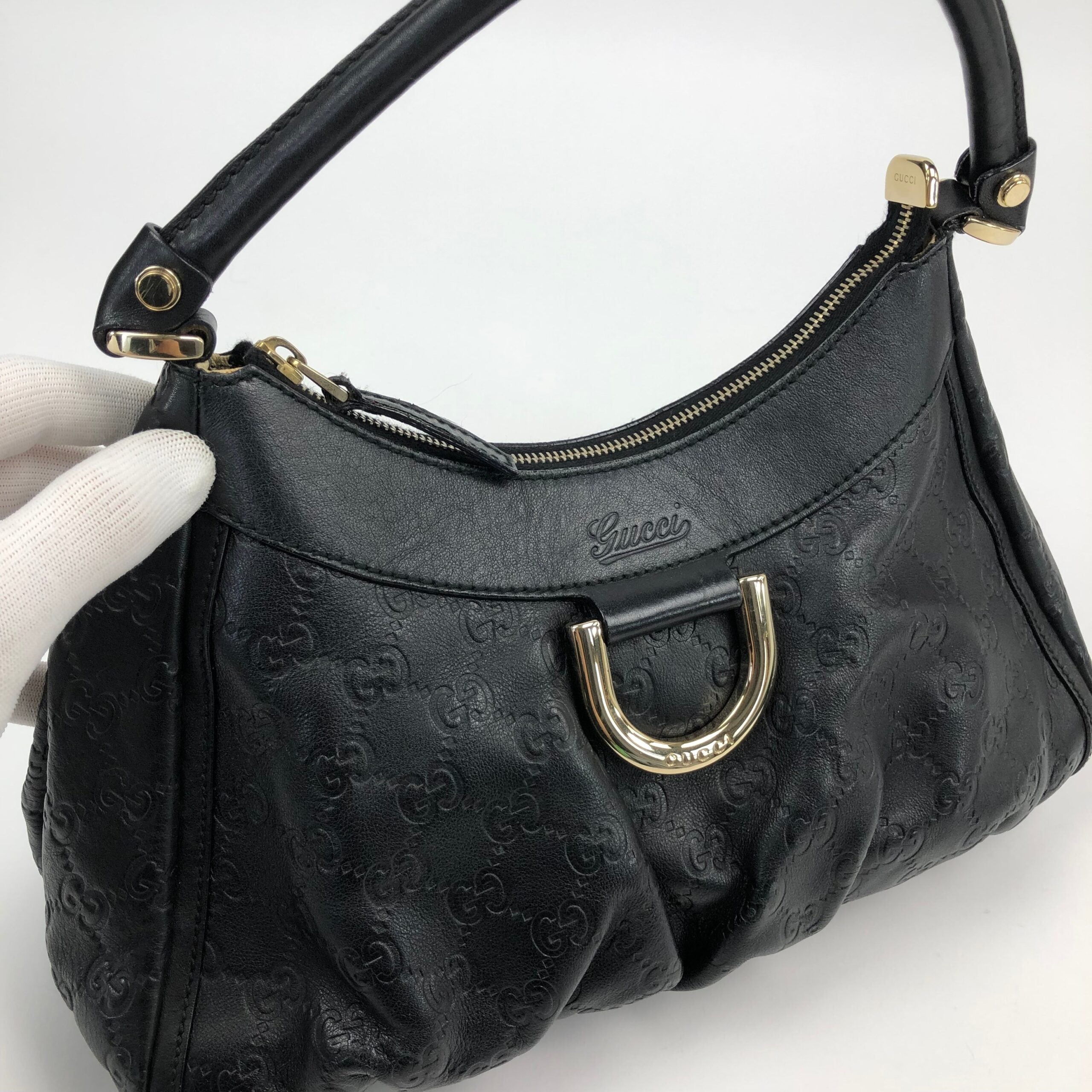 GUCCI MONOGRAM ABBEY LEATHER SHOULDER BAG