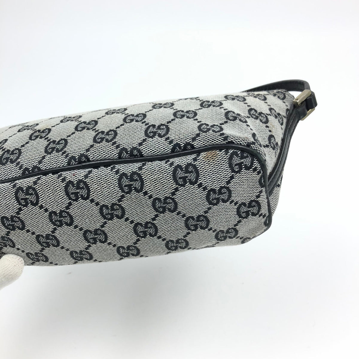 GUCCI MONOGRAM SHOULDER BAG