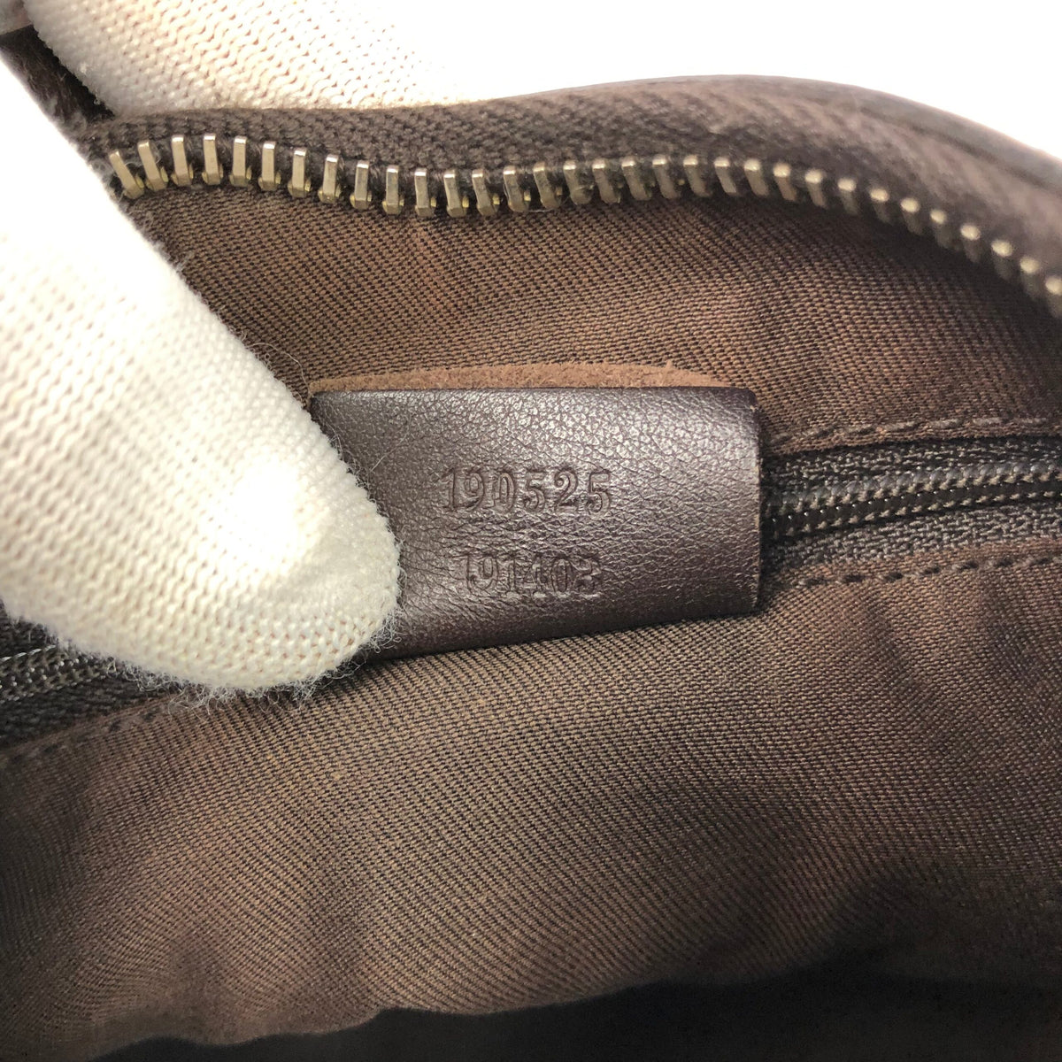 GUCCI MONOGRAM ABBEY SHOULDER BAG