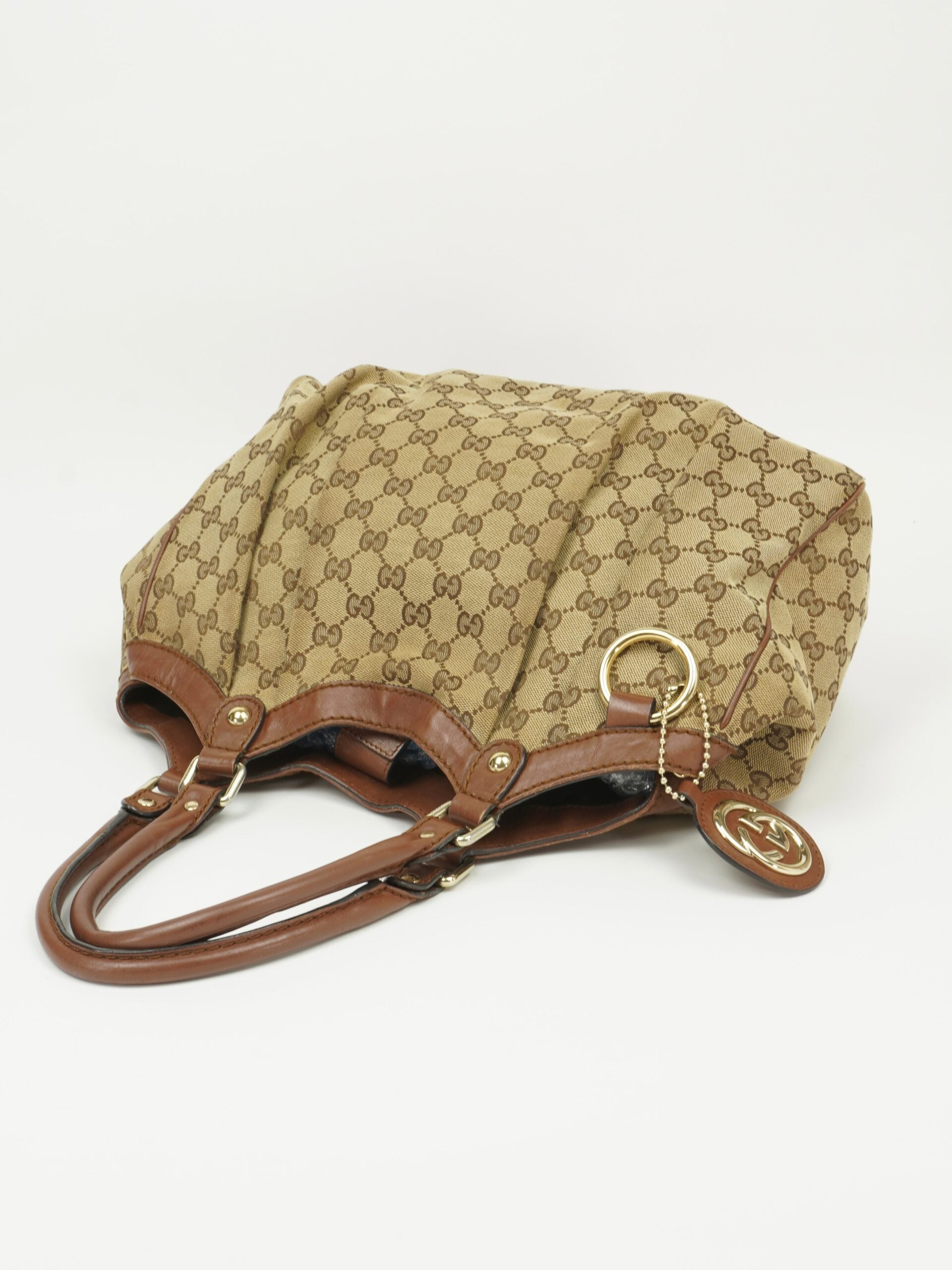 GUCCI MONOGRAM SUKEY BAG