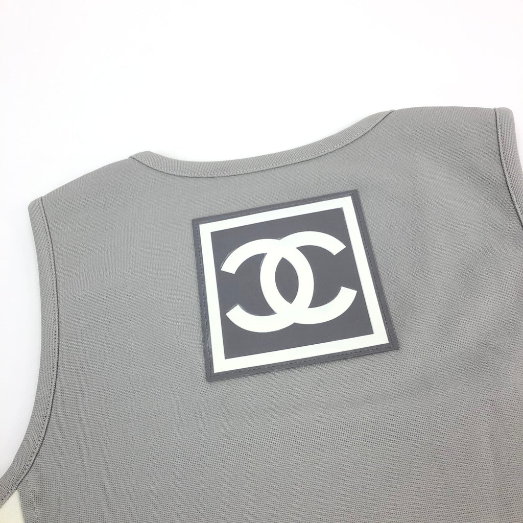 CHANEL IDENTIFICATION TOP FROM 2001