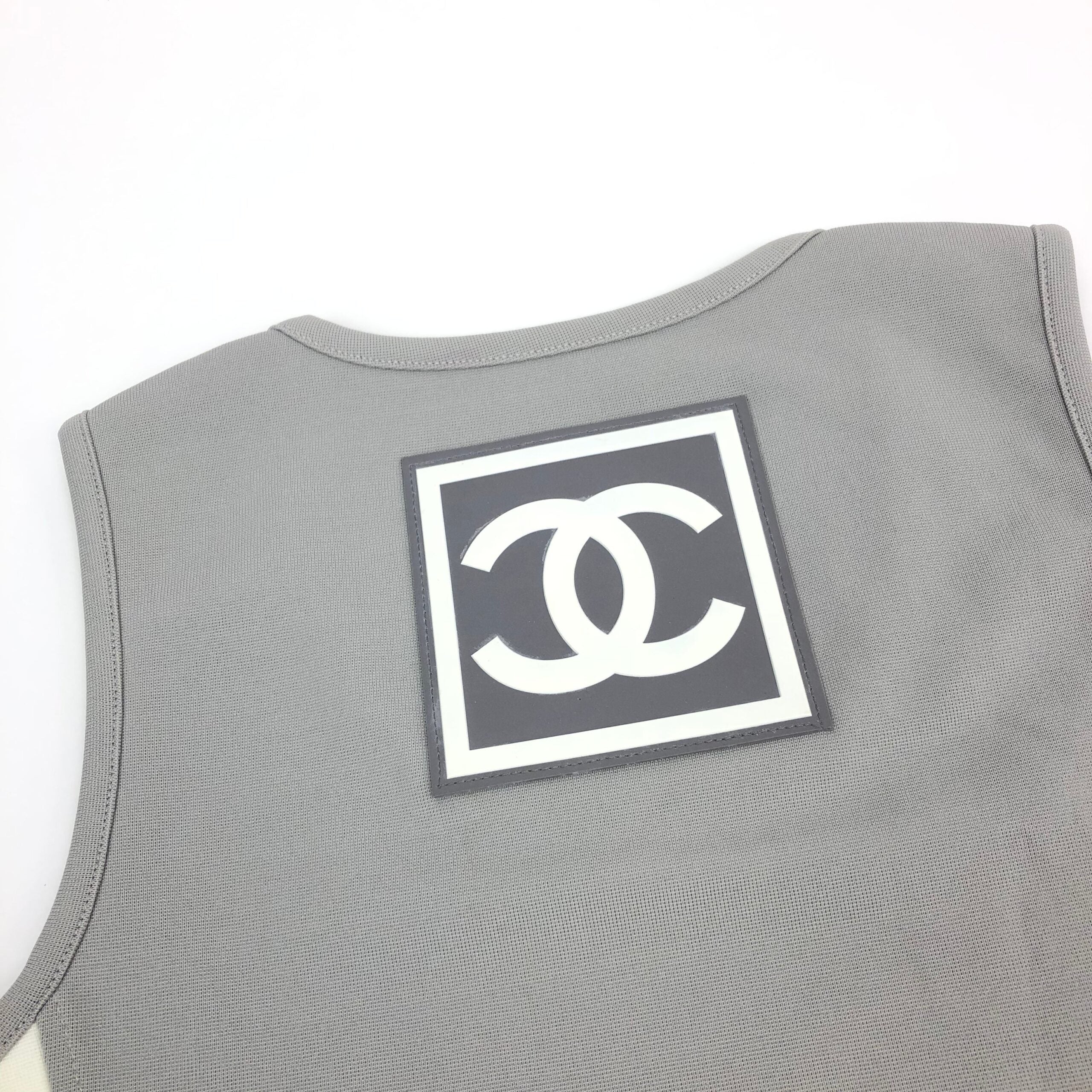CHANEL IDENTIFICATION TOP FROM 2001