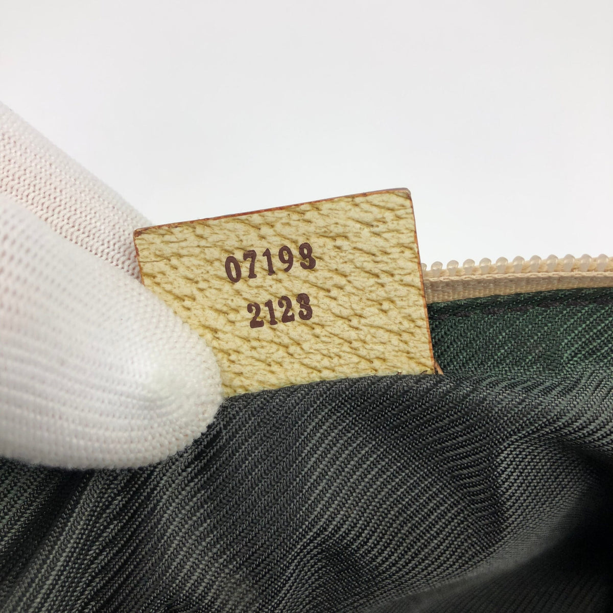 GUCCI MONOGRAM SHOULDER BAG