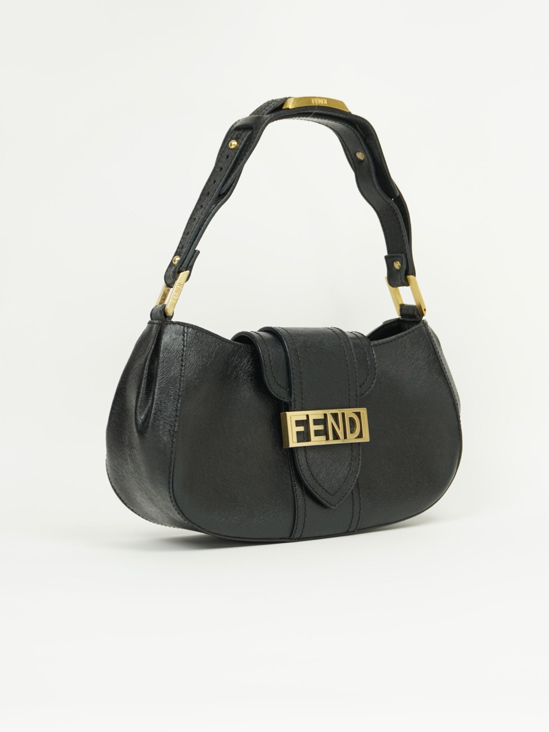 FENDI LEATHER BAG WITH GOLD HARDWARE