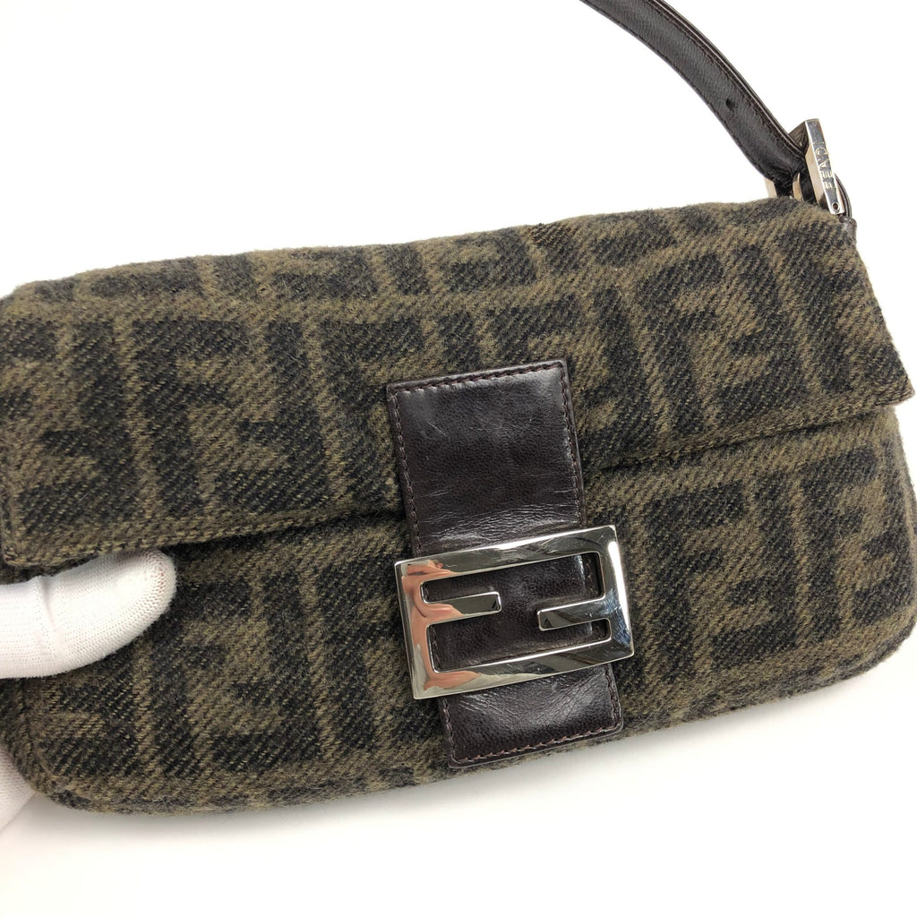FENDI CASHMERE WOOL BAGUETTE SHOULDER BAG