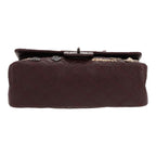 Chanel 2.55 shoulder bag in burgundy quilted leather - DETAIL 1